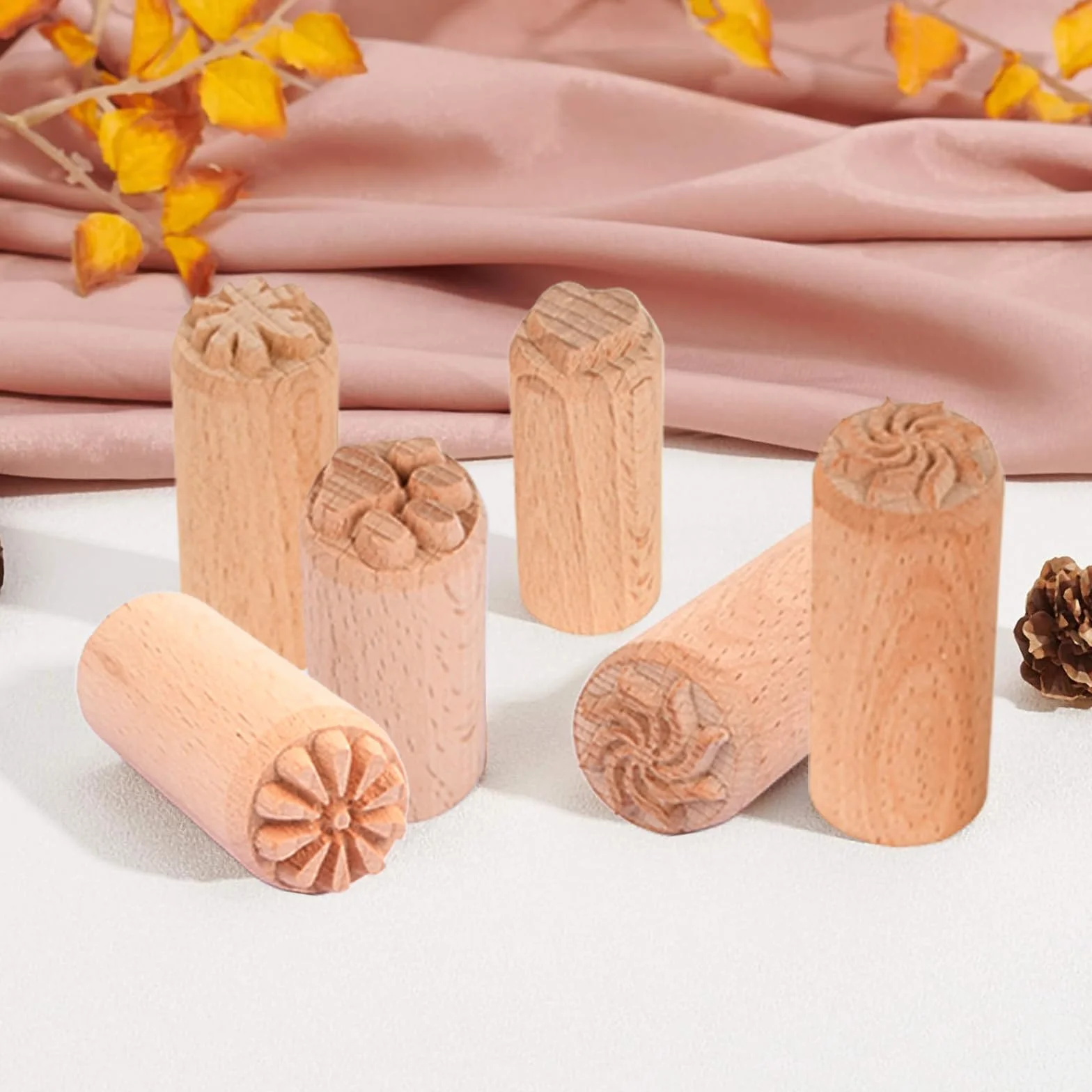 7 Pezzi Colonna Timbri in Legno Naturale per Ceramica Francobolli Timbro in Legno Forma Fiori e Cuore Timbri In Argilla Ceramica Floreale In Legno Colonna per Argilla Scrapbooking Fai Decor
