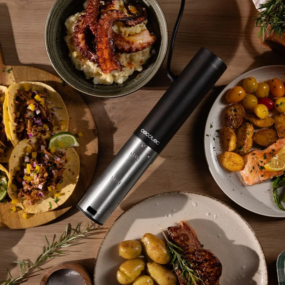 Cecotec SlowVide 1000 Connected Sous Vide 1000W 5-95°C Wi-Fi Touchscreen 15L IPX7