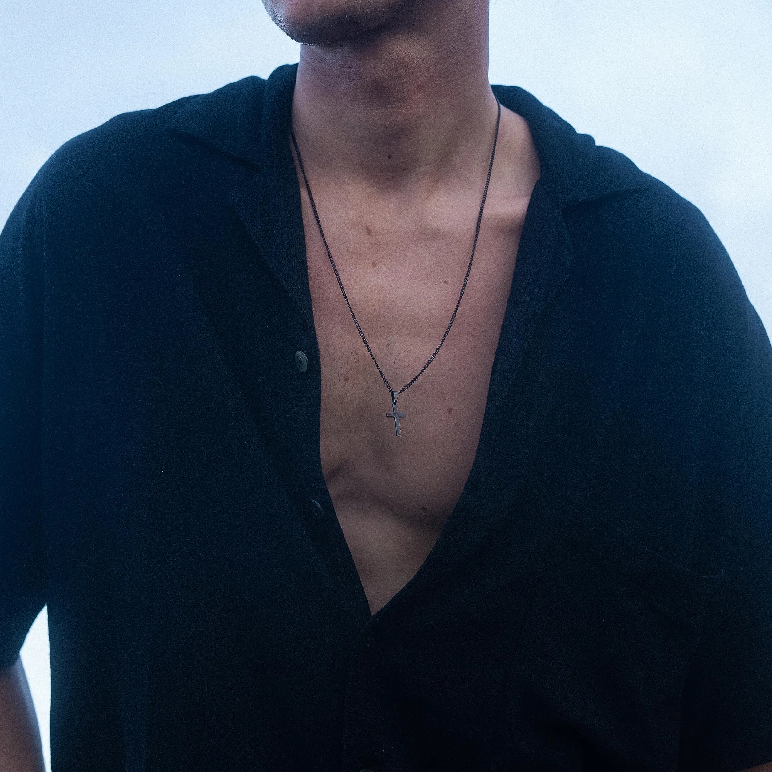 Collana Da Uomo 60 cm In Acciaio Inox con Pendenti Croce Nera Made By Nami