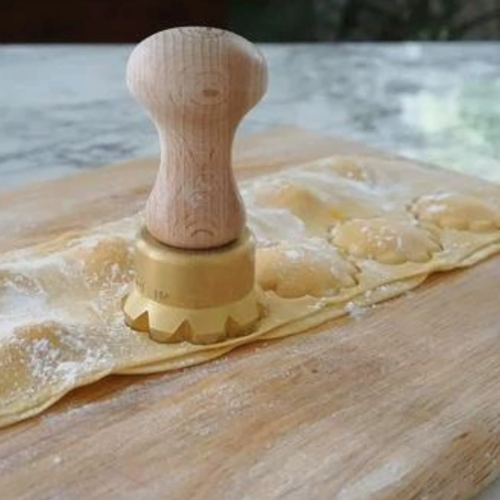 Stampo Tondo a Fiore Diametro 50 mm Ottone e Legno Made in Italy