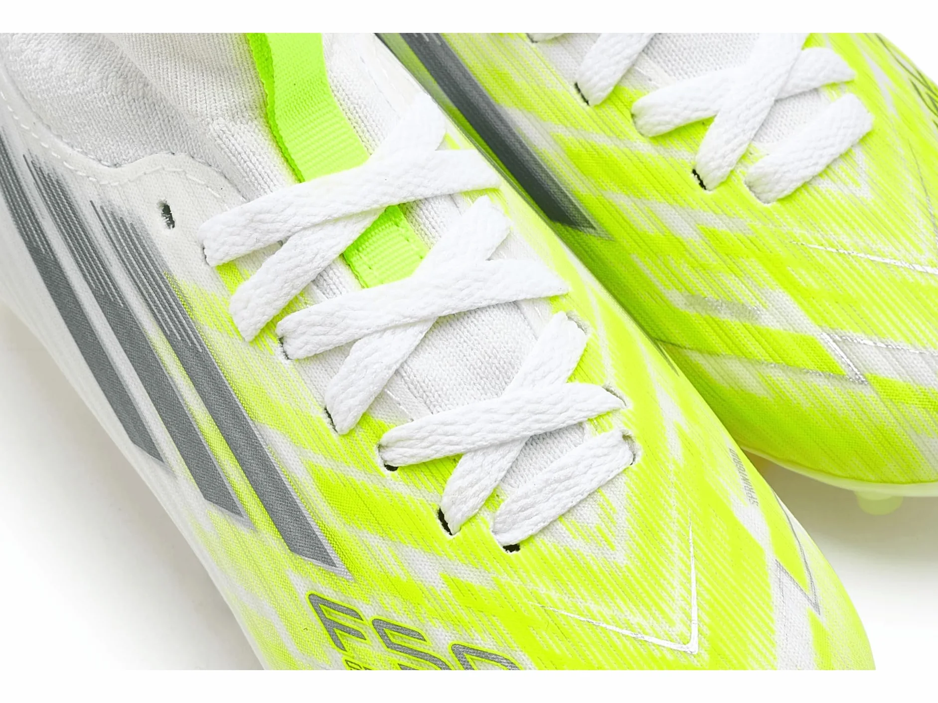 Adidas F50 Sparkfusion League Mid Cut Firm Ground/Artificial Ground Football Boots Kids SCARPEUnisex - Bambini e Ragazzi