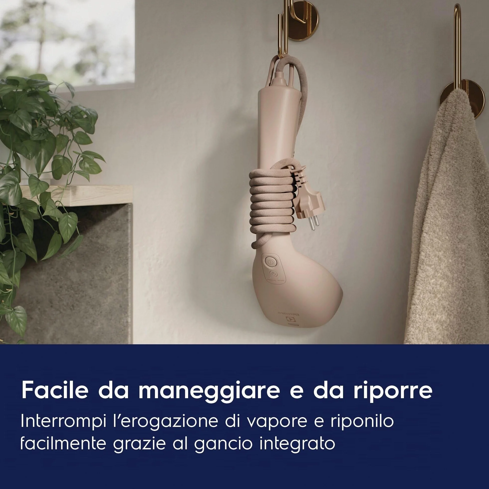 Electrolux Refine 700 E7HS2-8WB Żelazko 1600 W, 26 g/min pary, antykroplenie, kabel 3 m, Orzechowy Beż