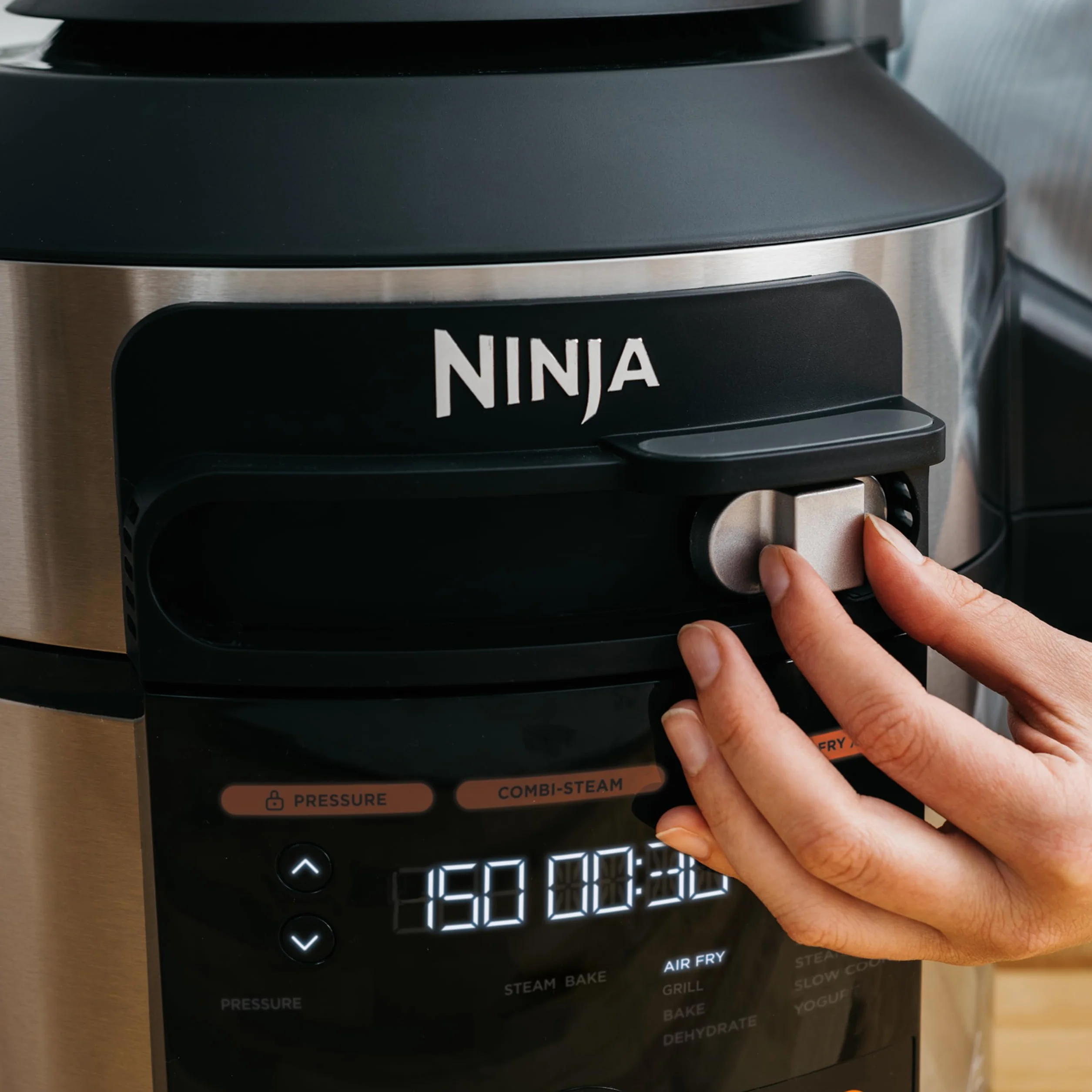 Ninja Foodi Multicooker SmartLid 6L Acciaio Inox 11 Funzioni Pentola a Pressione Friggitrice ad Aria Cottura a Vapore