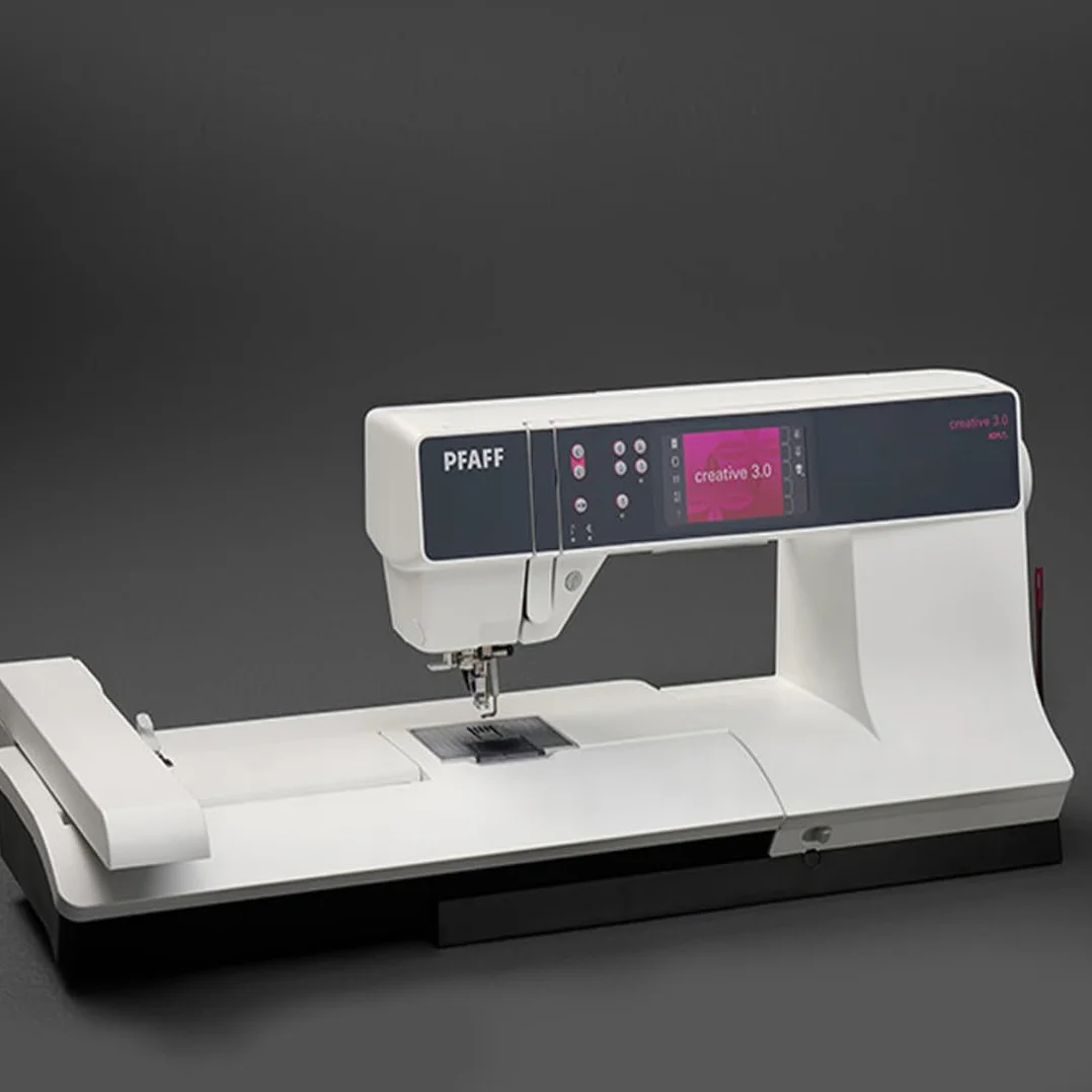 Pfaff Creative 3.0 con 5 anni di garanzia e software per creare ricami omaggio