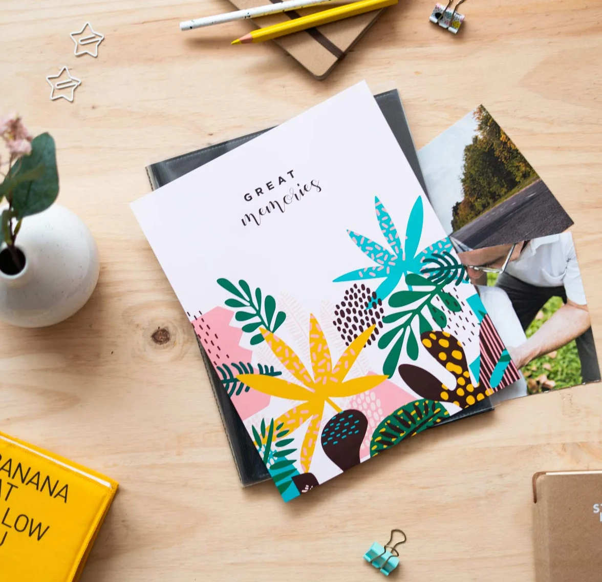 Grupo Erik Album Fotografico Abstract Tropics - Album Foto 13x20 cm con 96 Tasche, 2 per Pagine, Copertina Flessibile e Compatibile con Foto 13x18, 12x18 o 13x19