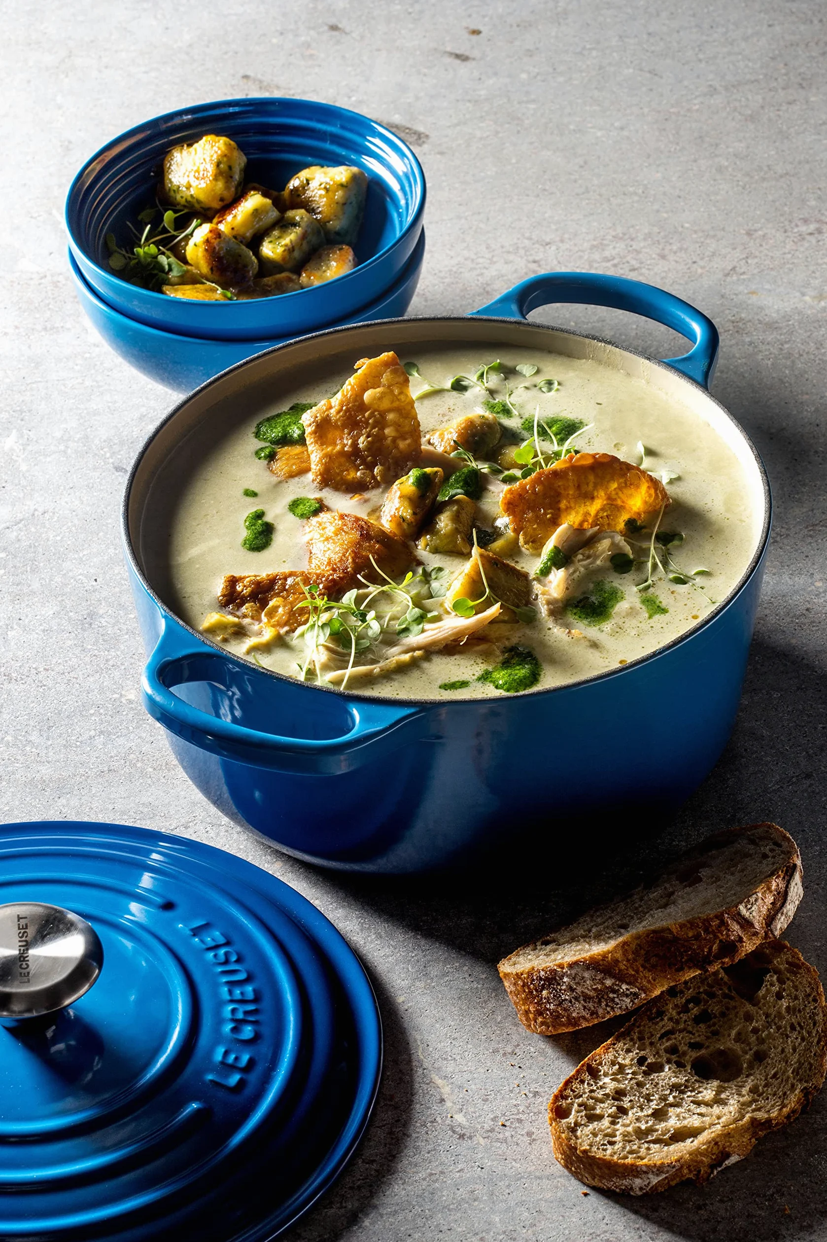 Le Creuset Casseruola Evolution in Ghisa con Coperchio, 22 cm, Blu Marsiglia