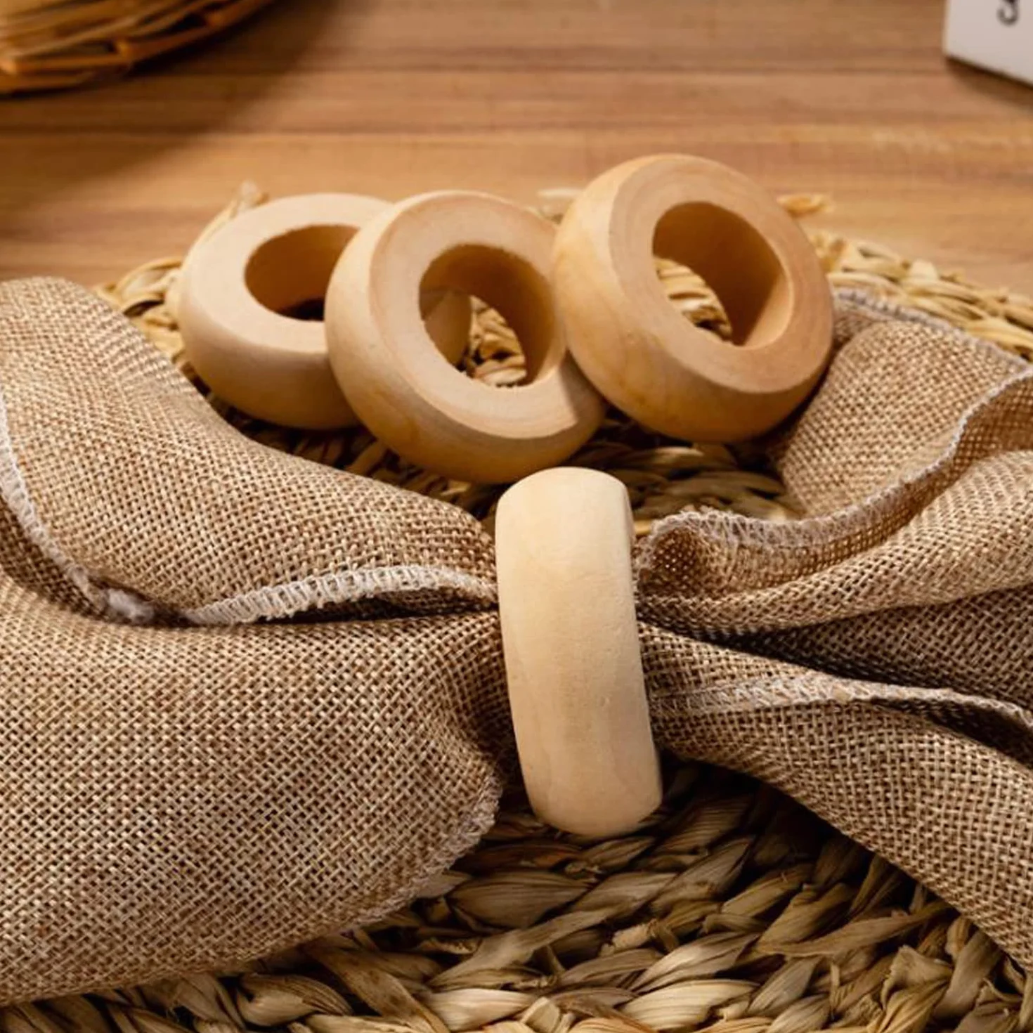 20 Pezzi Portatovaglioli in Legno, Sonwaha Decoro Artigianato Fatti a Mano Bellissimi Anelli Portatovaglioli per la Decorazione Della Tavola Regalo Feste di Natale Portatovaglioli in Legno
