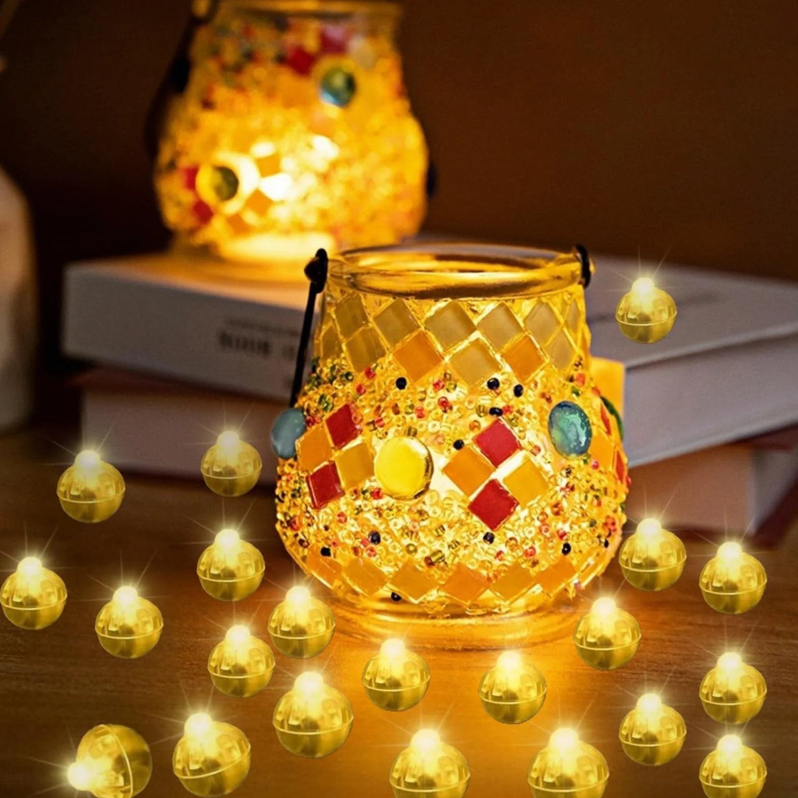 50 Pezzi Mini LED Palloncini Luci Bianco Caldo, Rotondo Lampada a Palloncino, Mini Luce LED a Batteria per Matrimonio Compleanno Halloween Festa di Natale Capodanno Decorazione