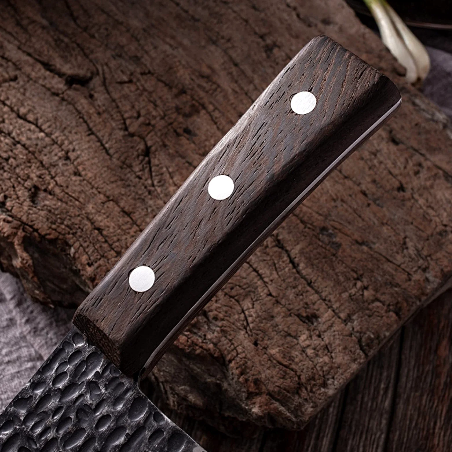 Forgiato professionale Forgiato Burtcher Knife Coltello a mannaio Pesce Seafood Pesce Coltello da cucina Coltello da cucina Handmade Sharp Slaught Strumenti