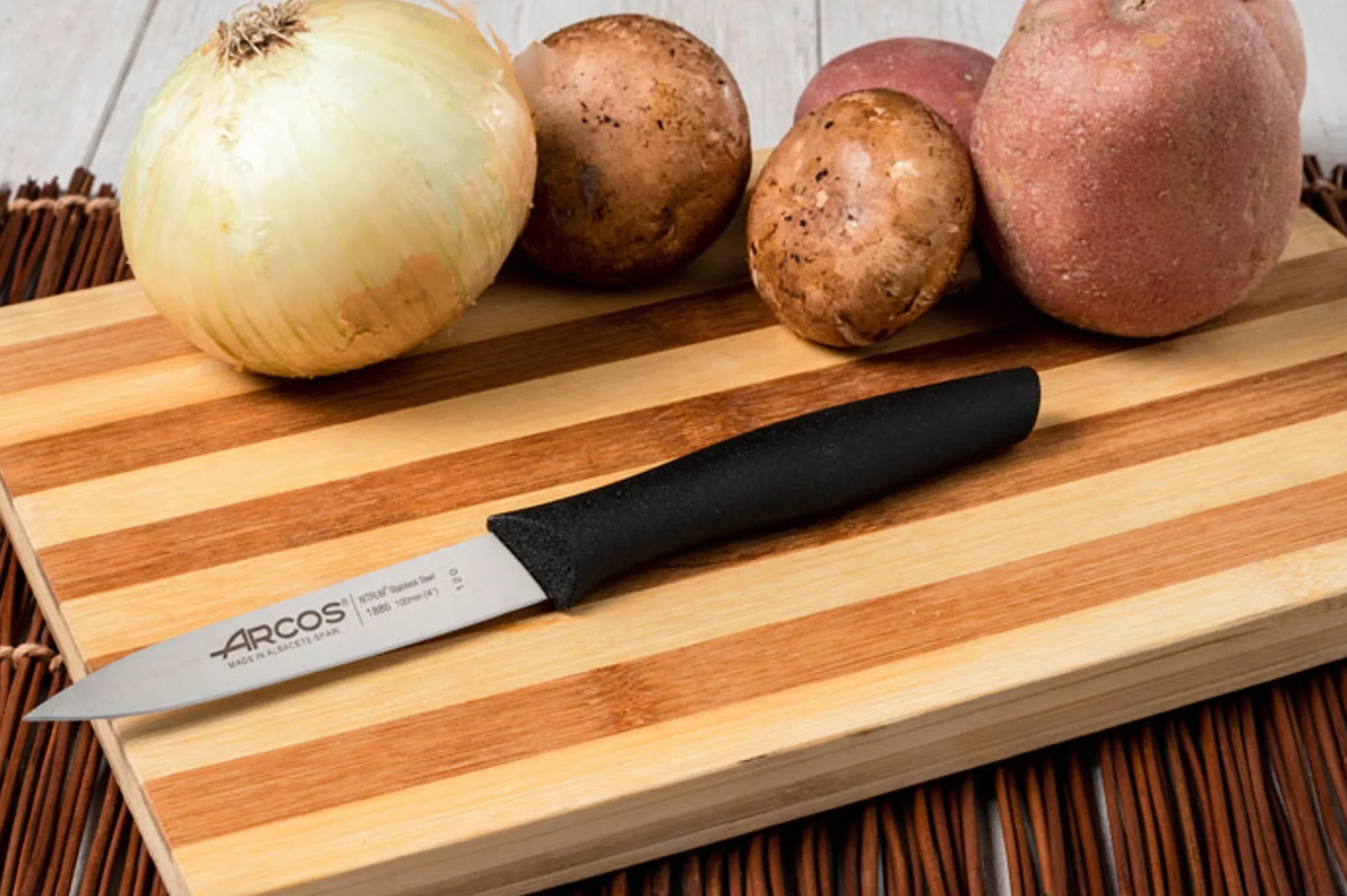 Arcos Set 6 Pezzi Coltello da Cucina 10 cm Acciaio Inox Manico Ergonomico Polipropilene Nova Nero
