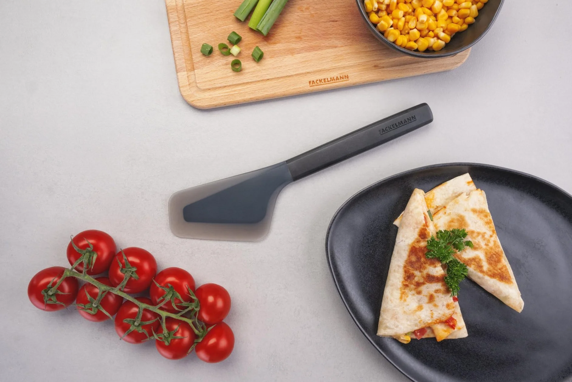 Fackelmann Spatola flessibile in silicone per frittate pancake crepes dolci utensile da cucina antiaderente resistente al calore