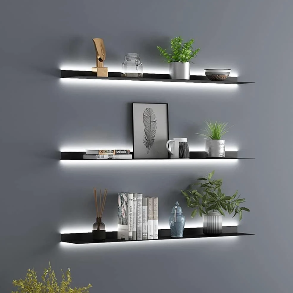 Regali a parete sospesi in metallo simdennr con luci LED, scaffale espositivo a sospensione per soggiorno, cucina, bagno, scaffale espositivo con luci LED integrate, nero, 60 cm