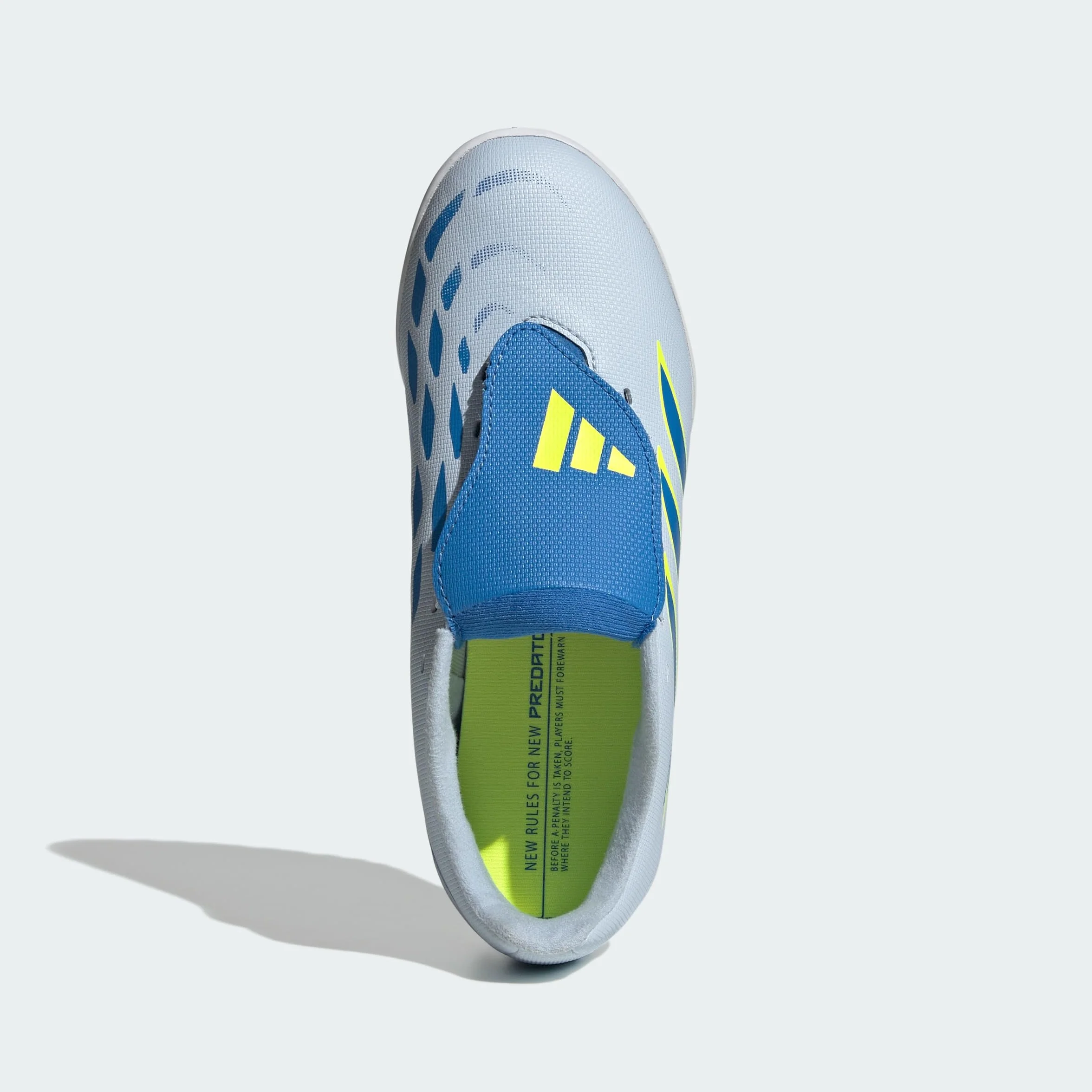 adidas Kids Scarpe da Calcio Predator Club Kids con Linguetta Ripiegabile per Erba Sintetica