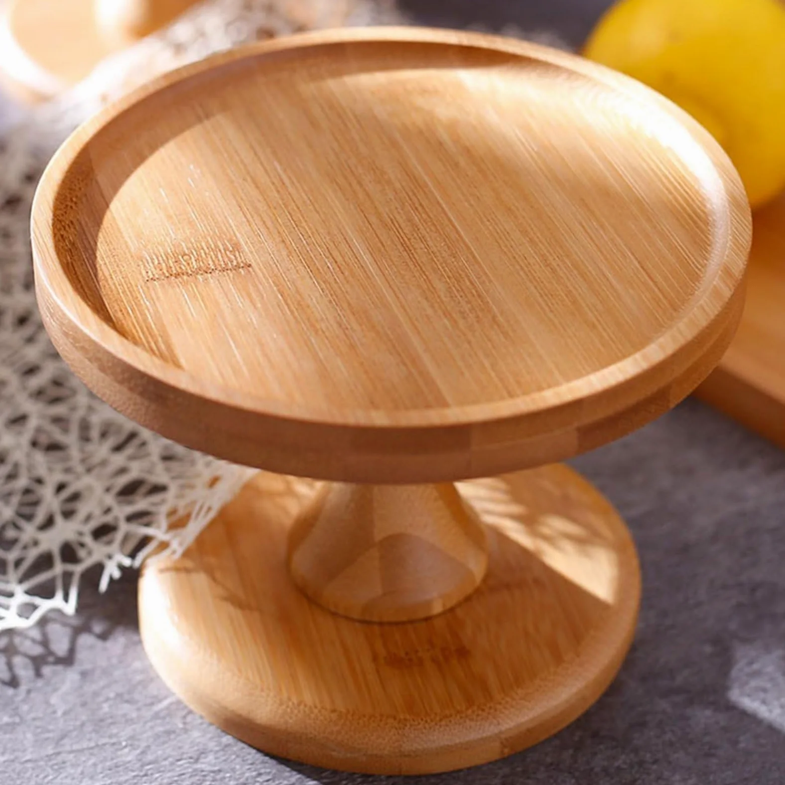 Espositore da Tavolo per Dolci Creativo portatorte Alto, Vassoio for Esposizione di Pane e Dessert, Vassoio di Prova for Frutta con Coperchio in Vetro Torre espositiva per Torte(8inch)
