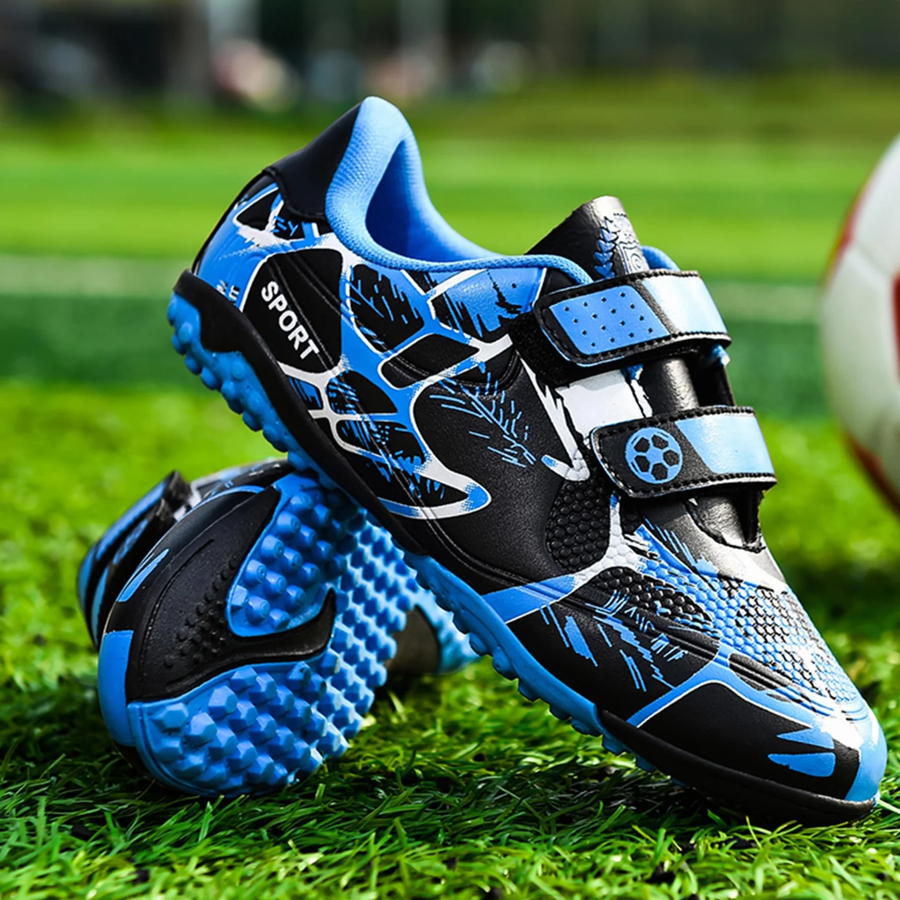 Scarpe da Calcio Ragazzi FG/AG Professionale All'aperto Calcio da Scarpe Ragazzo TF Allenamento Bambini Teenage Spike
