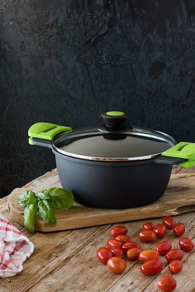 BRA Prior | Casseruola alta con coperchio in vetro e manici di silicone estraibili, 20 cm, Adatta a tutti i tipi di piani cottura, induzione inclusa e forno. Senza PFOA.