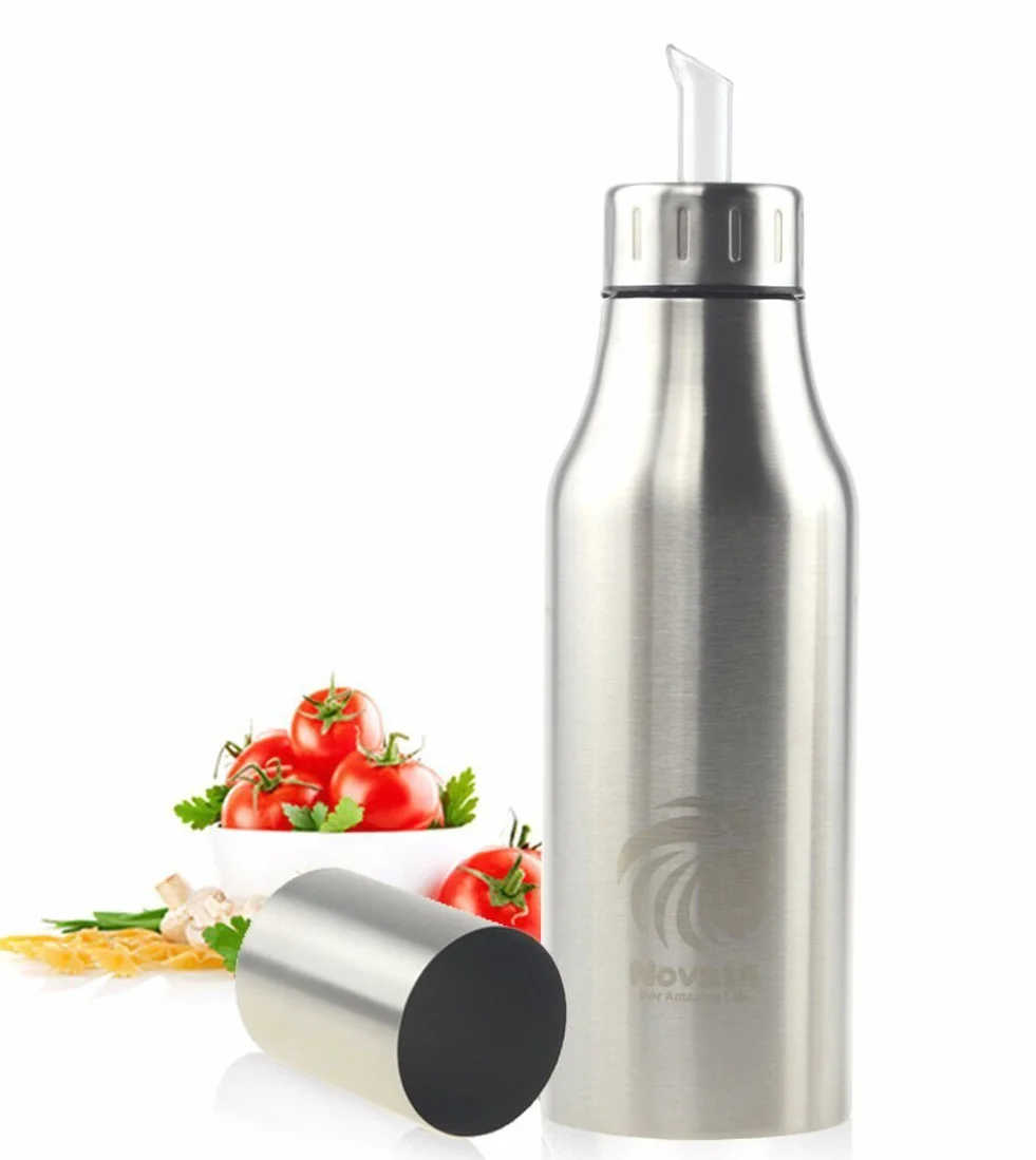 Novata Acciaio inossidabile Olio e Aceto ampolla cucina salsa liquido Condimento bottiglia distributore prova della polvere ea prova di perdite con beccuccio oliera bottiglia (750ML)