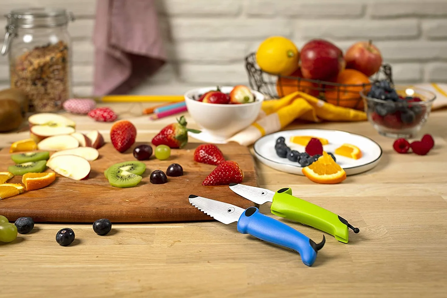 KUHN RIKON Kinderkitchen - Coltello per cani con lama seghettata, colore: blu