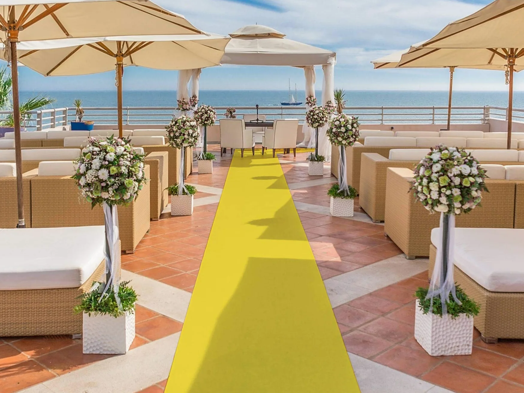 Tappeto per Matrimonio Giallo PODIUM- 2,00m x 14,00m, Passatoia al Metro VIP - Evento e Negozi | Resistente Al Fuoco | Chiesa, Sfilata e Cerimonie | Passatoia Nuziale