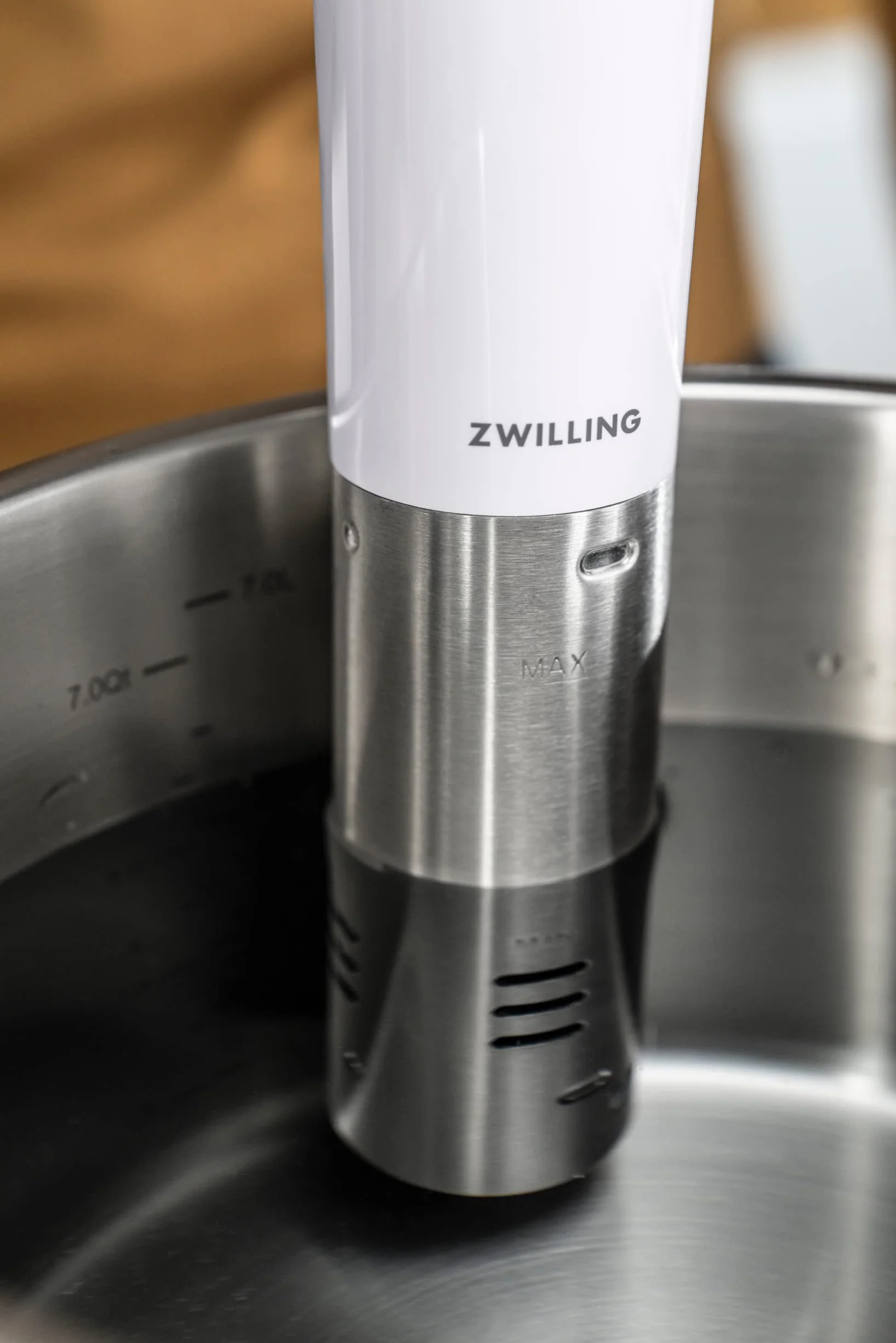 ZWILLING ENFINIGY Sous-vide stick, biały, z wyświetlaczem dotykowym