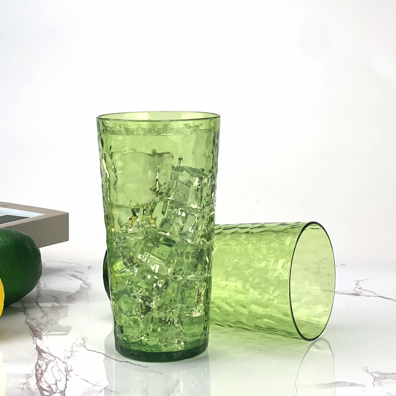 Bicchieri in acrilico 24 oz riutilizzabili lavabili in lavastoviglie senza BPA set di 8 (verde)