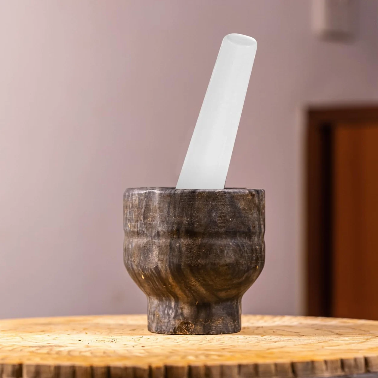 PRETYZOOM Macinino aglio in porcellana, accessorio per la cucina, trituratore a mano, tritatutto per l'aglio, pestello in ceramica, pestello bianco