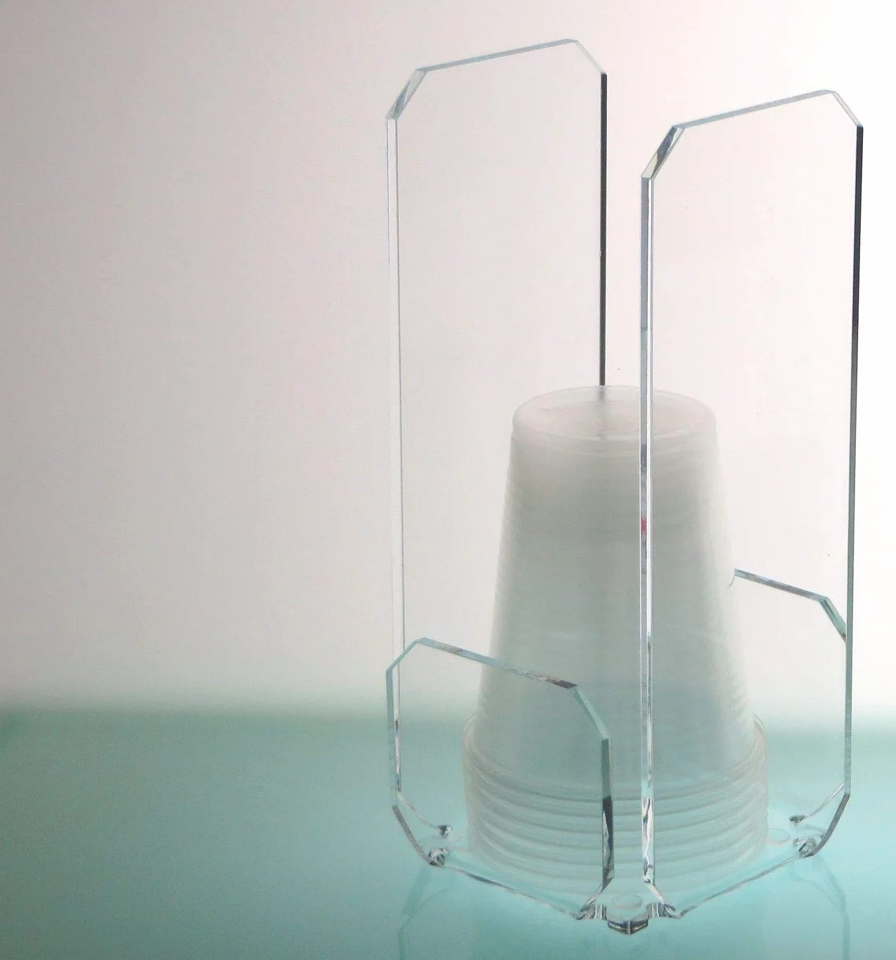 Portabicchieri plastica vetro acrilico trasparente modello Musa, porta bicchieri da tavolo buffet design moderno, made in Italy