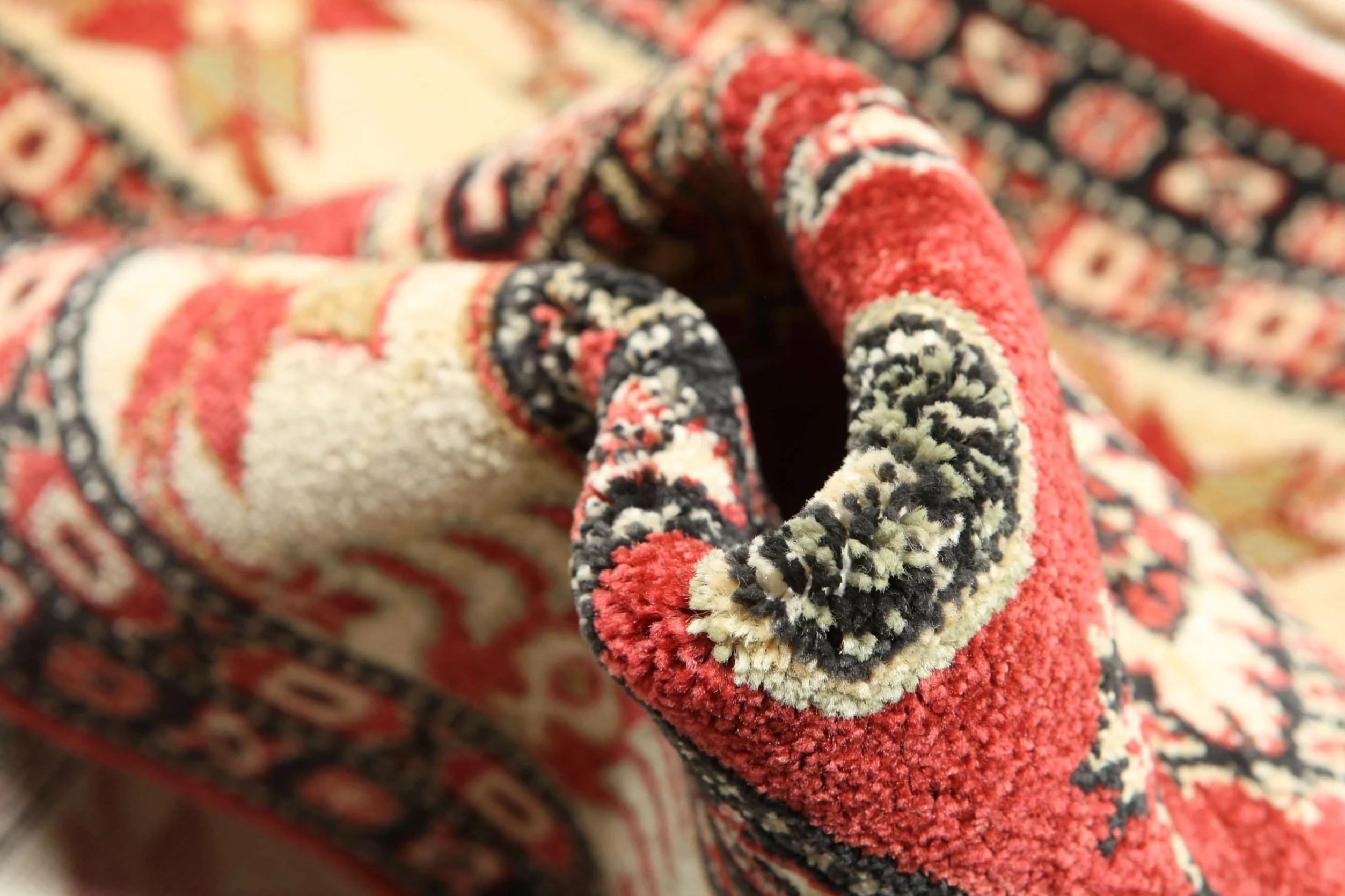 RugVista Kazak Simav, Tappeto, Orientali, 140 x 200 cm, Rettangolare, Pelo medio, Soggiorno, Sala da pranzo, Camera letto, Lavabile solo a secco, oeko_tex_100, Rosso/Beige