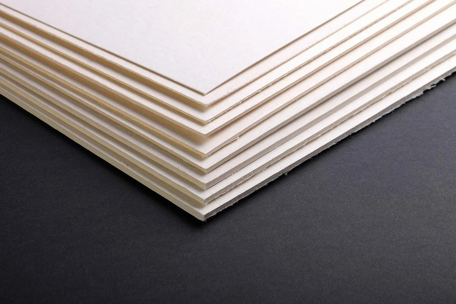 Carton Legno 50x70 cm 2 mm - 6 szt.