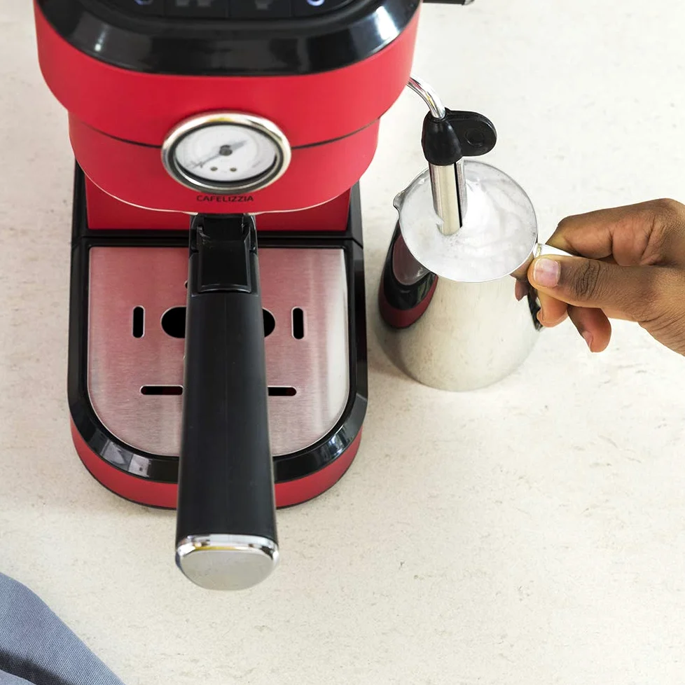 Cecotec Macchina da caffè Cafelizzia 790 Shiny Pro per espresso e cappuccino. Manometro, 1350 W, Sistema Thermoblock, 20 bar, Modalità per 1 e 2 caffè, vaporizzatore orientabile, serbatoio da 1,2L