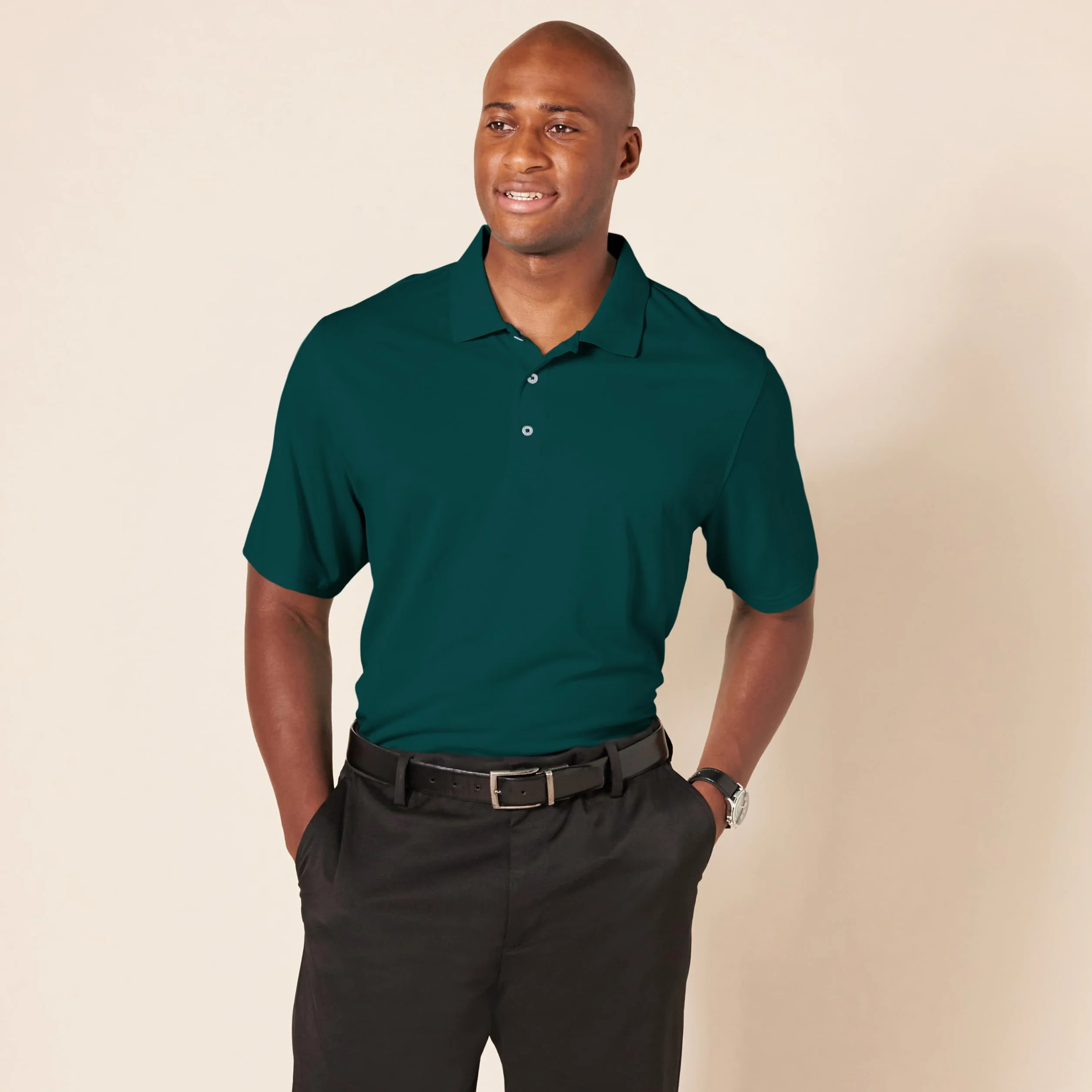 Amazon Essentials Uomo Polo da Golf a Maniche Corte Asciugatura Rapida