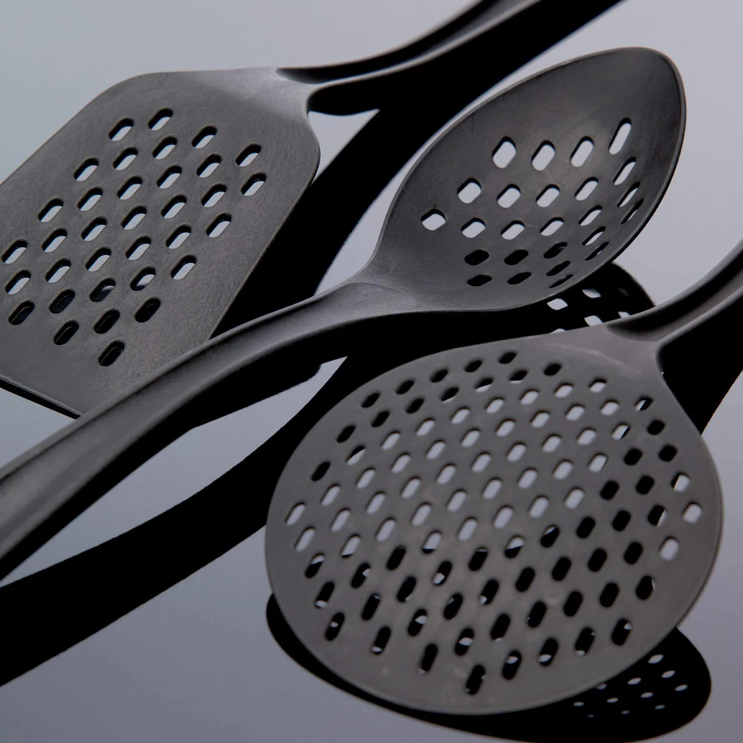 PIAZZA Paletta Forata in Nylon Nero