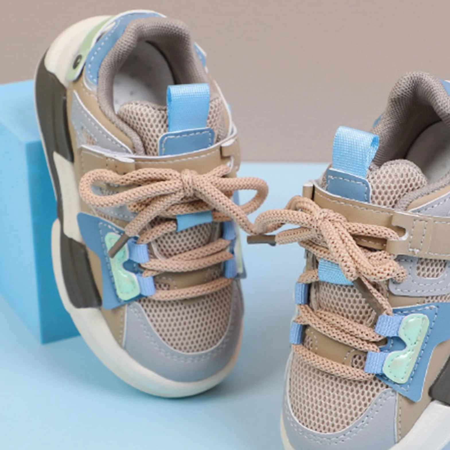 TOPINCN Scarpe Sportive per Bambini, Sneakers per Bambini Scarpe da Corsa per Bambini Scarpe da Ginnastica Atletiche Traspiranti Leggere Chiusure Ad Anello Scarpe Casual per Bambini