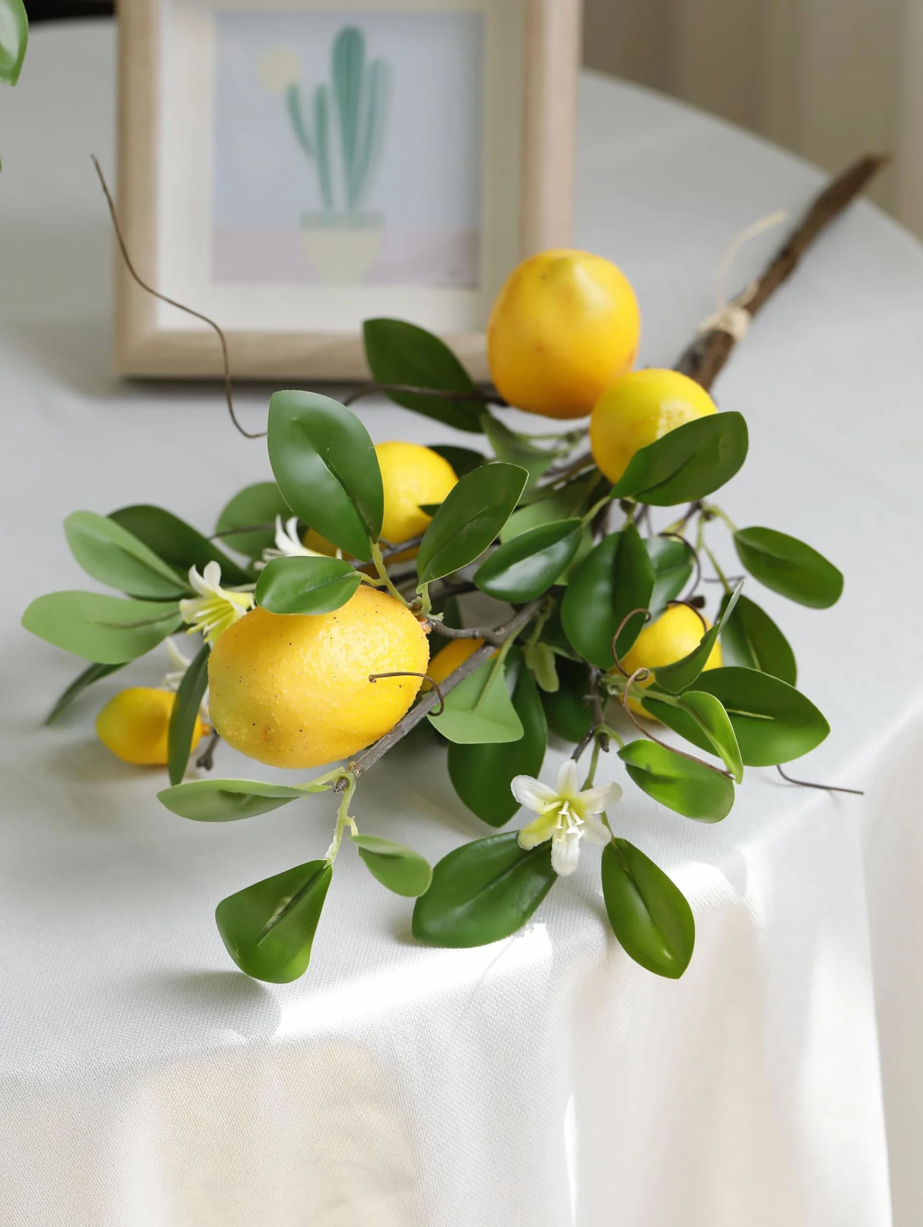 Rami di Limone Artificiali 8 Teste Finti Gialli con Steli Lunghi e Salice per Decorazione Tavolo