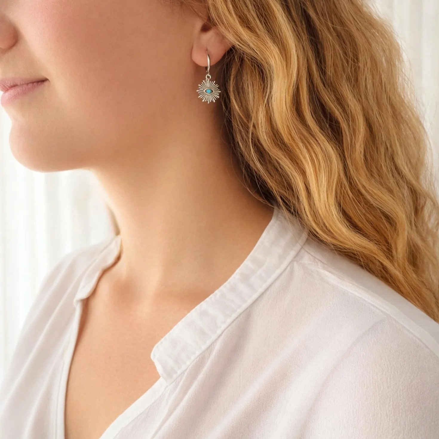 Orecchini Donna Cerchio Piccolo Placcati Platino Ciondolo Sole Etnico Fiore del Sole Argento Antico con Pietra Turchese Amuleto Protezione ASTER ALHELÍ