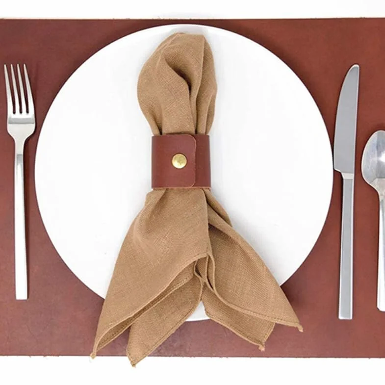 OUNONA Anelli Portatovaglioli in Finta Pelle Rustici 12 Pezzi Portatovaglioli Moderni Per Decorazione Tavola Autunnale Feste Cena Ricevimenti Casa Ristorante