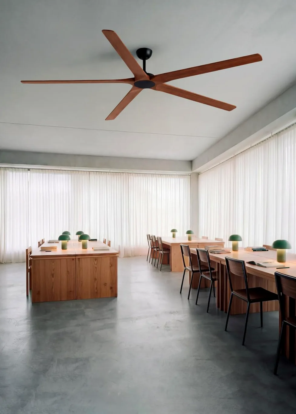 CREATE / WIND INDUSTRIAL WOOD XXL/Ventilatore da soffitto 100% legno con telecomando / 40W, Silenzioso, Ø183 cm, 6 velocità, programmabile, funzione estate-inverno