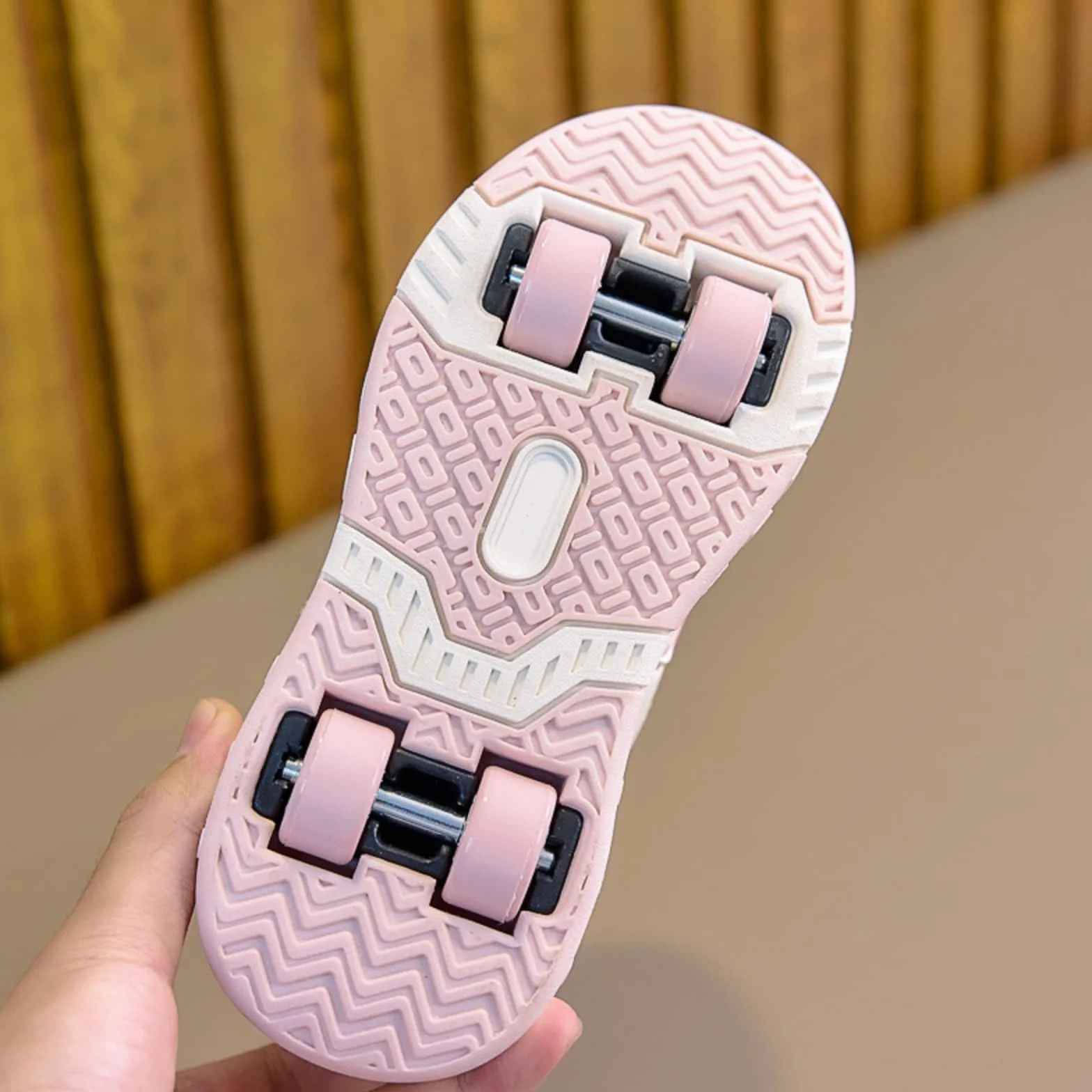 Surwin Scarpe con Rotelle Bambina 4 Ruote, Scarpe Skateboard Ruote Bambino 2 in 1 Sneaker 30-39 EU