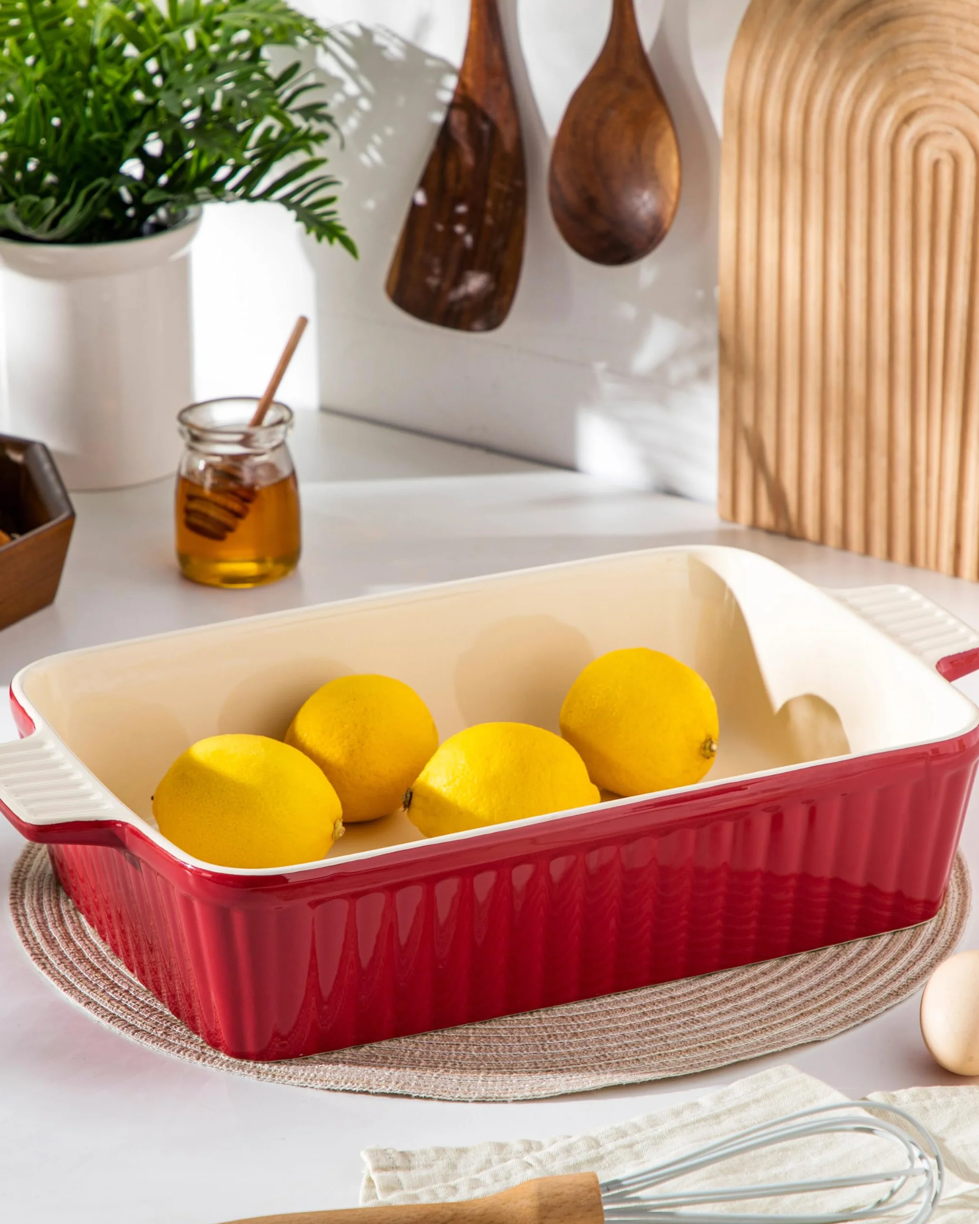 MALACASA Serie BAKE, Teglia Rettangolare in Porcellana da 4200 ml, Grande Teglia con Manici per Gratin e Casseruole, Lavabile in Lavastoviglie, Rosso