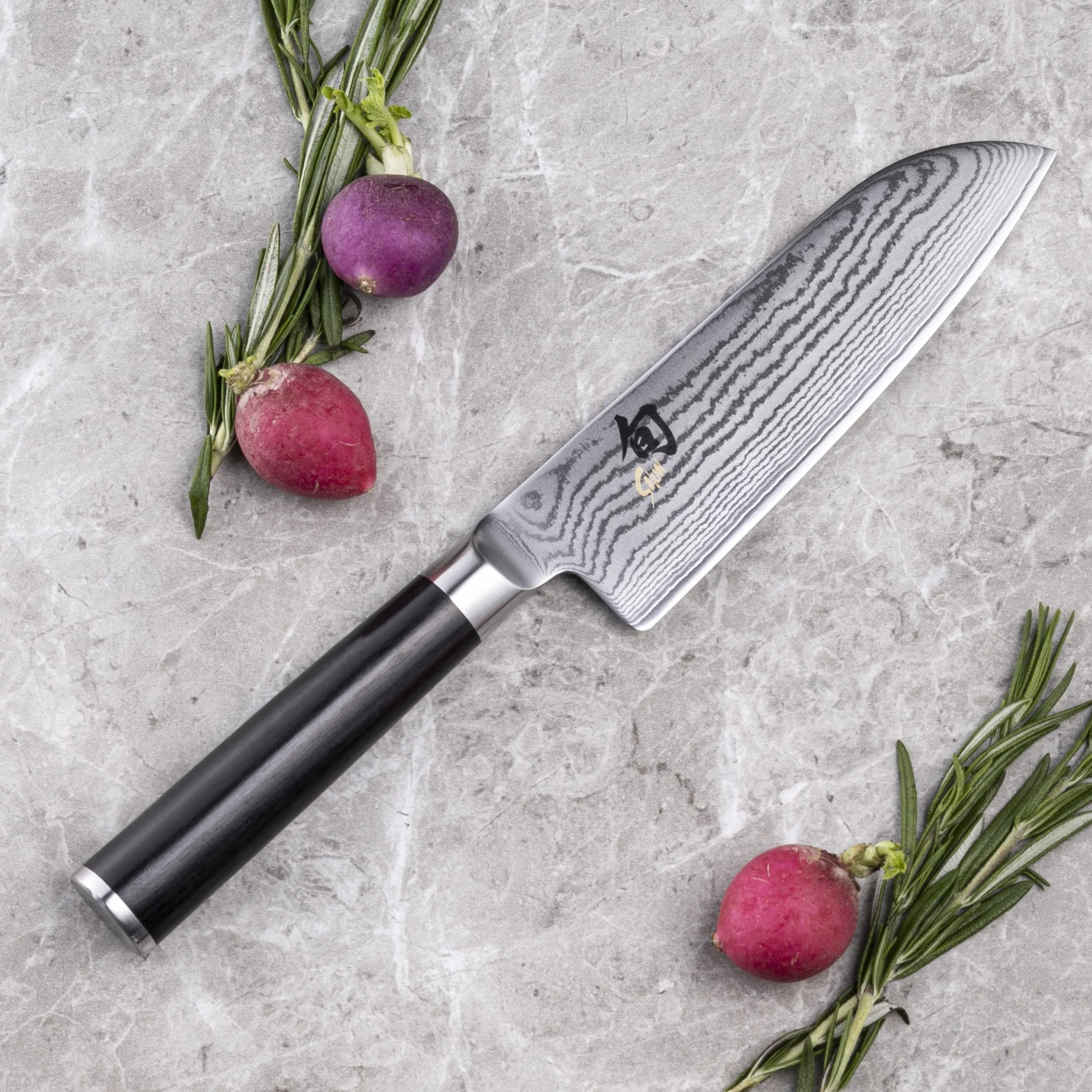 KAI Shun Classic piccolo Santoku 14 cm lunghezza lama - First Touch - Coltello damasco 32 strati nucleo VG MAX - 61 (±1) HRC - Manico in legno Pakka - coltello da cucina giapponese forgiato