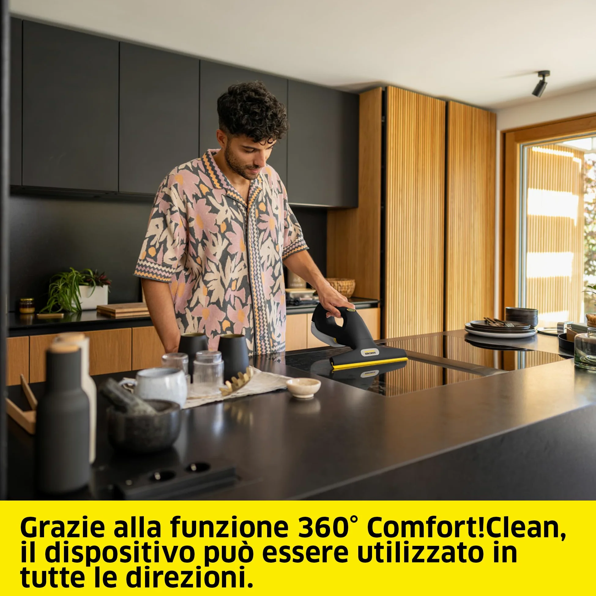 KÄRCHER lavavetri a batteria WV 3 Comfort Precision+ Black, autonomia: 35 min, serbatoio XXL: 200 ml, 2 labbra di aspirazione, flacone spray, gancio per doccia, 500 ml detergente per vetri