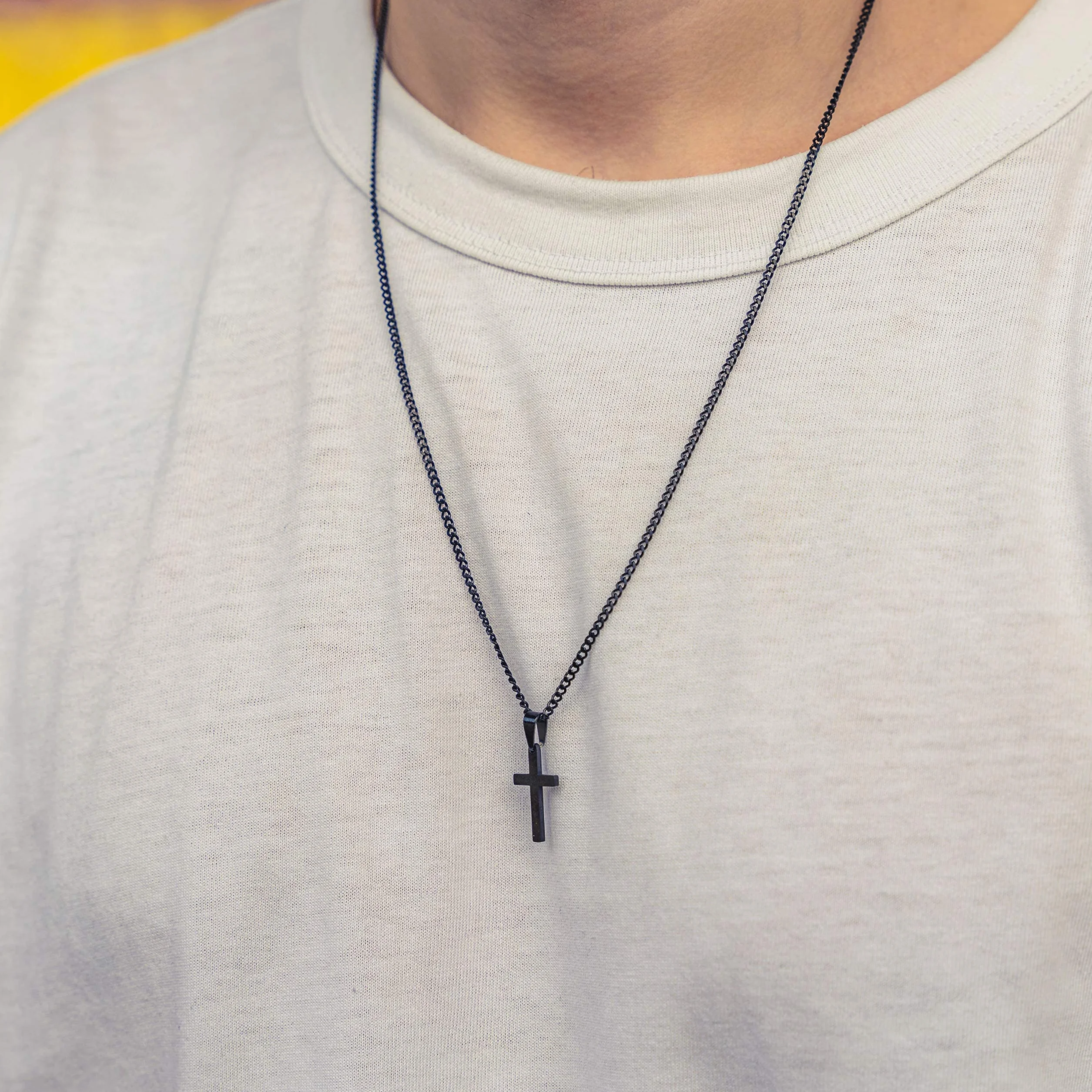 Collana Da Uomo 60 cm In Acciaio Inox con Pendenti Croce Nera Made By Nami