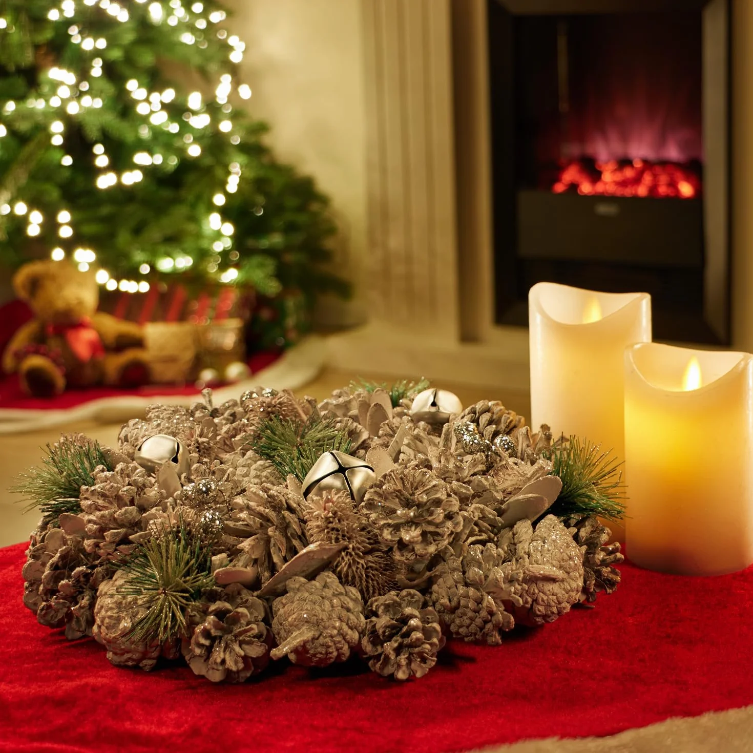 COM-FOUR® Corona porta per Natale - ghirlanda dell'avvento bianca con glitter - ghirlanda decorativa natalizia - decorazione natalizia (Corona dell'Avvento L)