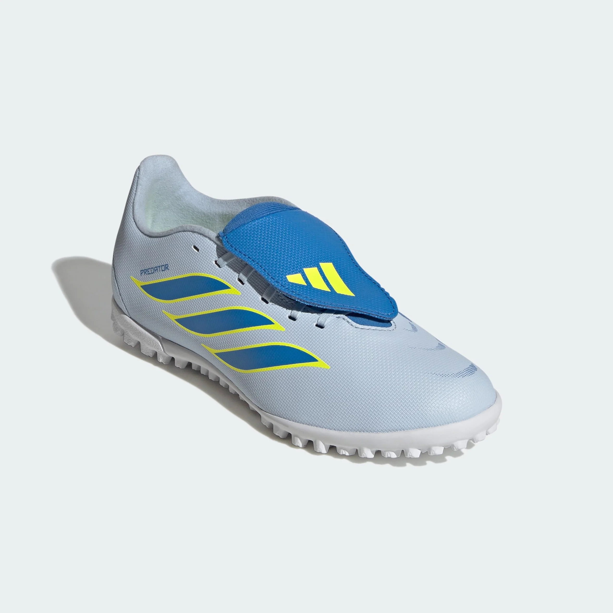 adidas Kids Scarpe da Calcio Predator Club Kids con Linguetta Ripiegabile per Erba Sintetica