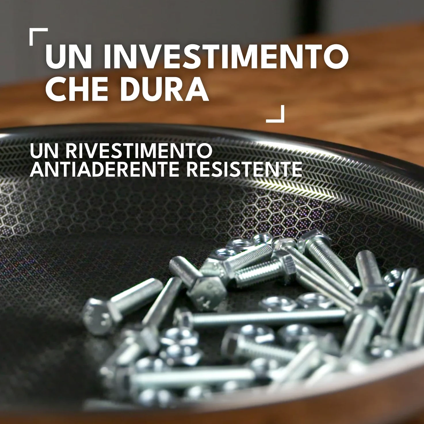 Onyx Cookware Casseruola 20 cm, 2,8 l | Rivestita a induzione | Per tutti i tipi di piano cottura | Superficie antiaderente antigraffio | Acciaio inox/alluminio a 3 strati | Senza PFAS