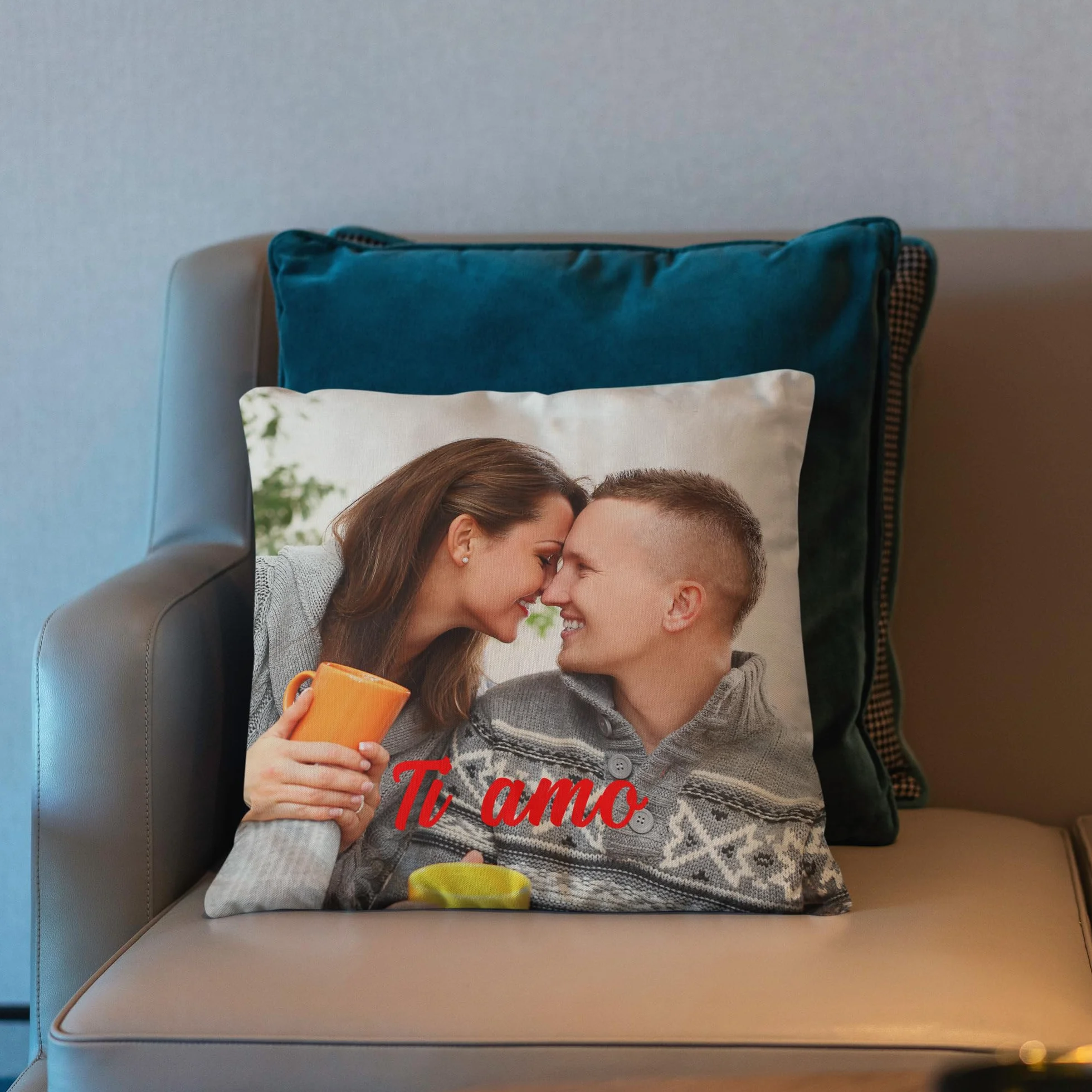 Cuscino Personalizzato con Foto e Testo 40x40 cm Stampa Fronte e Retro Imbottitura Inclusa Idea Regalo Uomo Donna Compleanno Made in Italy