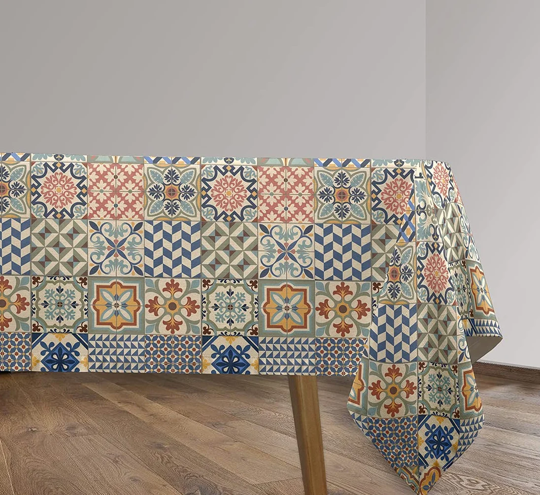 Vilber, Tovaglia in Tessuto con Stampa Digitale, confezionata, Rettangolare, Resinata, con Trattamento Antimacchia, Impermeabile, Stampa Piastrella. Misura: 136x300 cm. TOLEDO - R11.