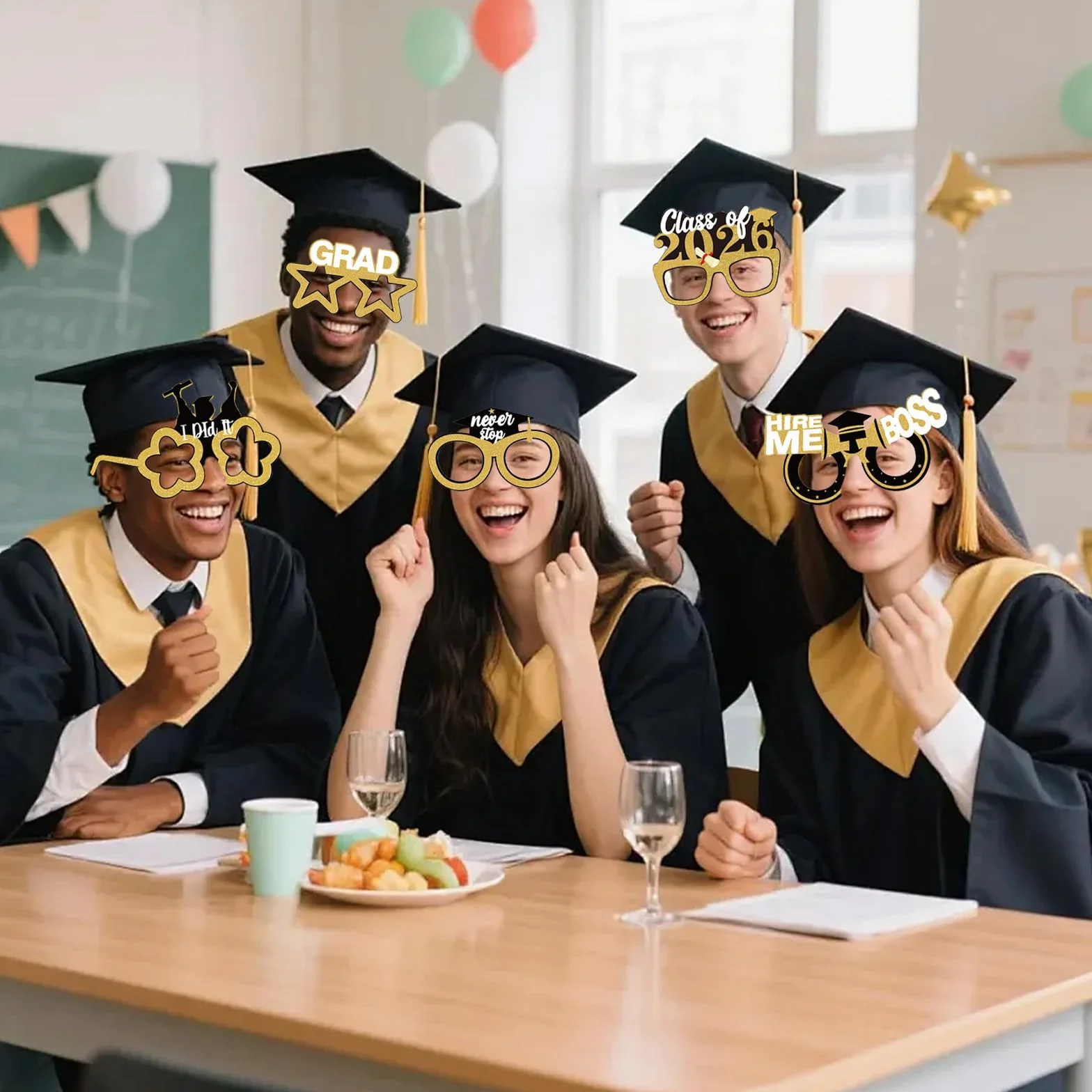 YOUYIKE 2026 Decorazione per Feste di Laurea, 13 Decorazione di Laurea 2026, Occhiali da Laureas e Cornice per Foto di Laureas, per Ballo di Fine Anno 2026 Bomboniere