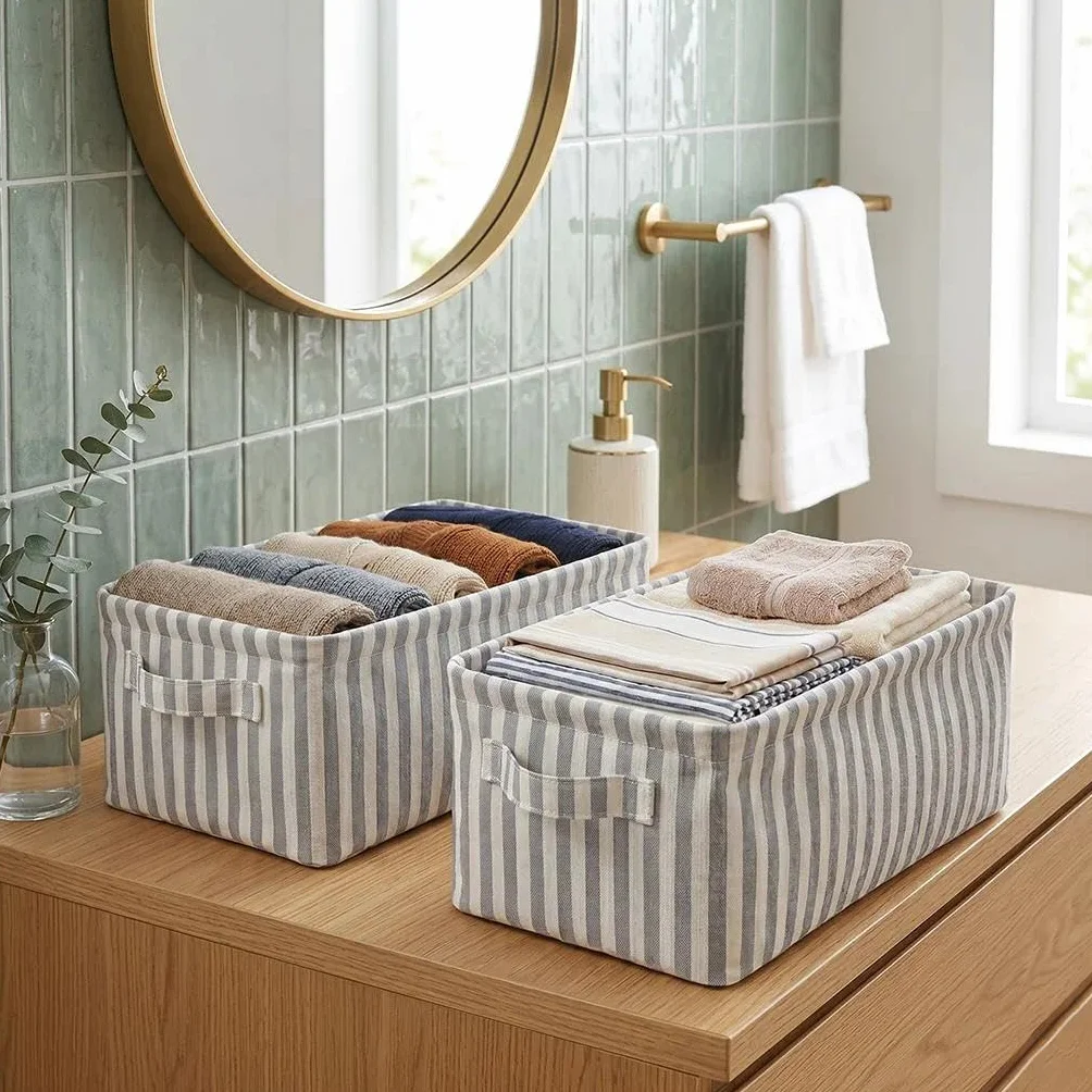 2 scatole portaoggetti strette, cestini in tessuto pieghevoli con struttura e manici in metallo, cestini portaoggetti per bagno, armadio e mensola – Righe grigie e bianche (38 x 15 x 13 cm)