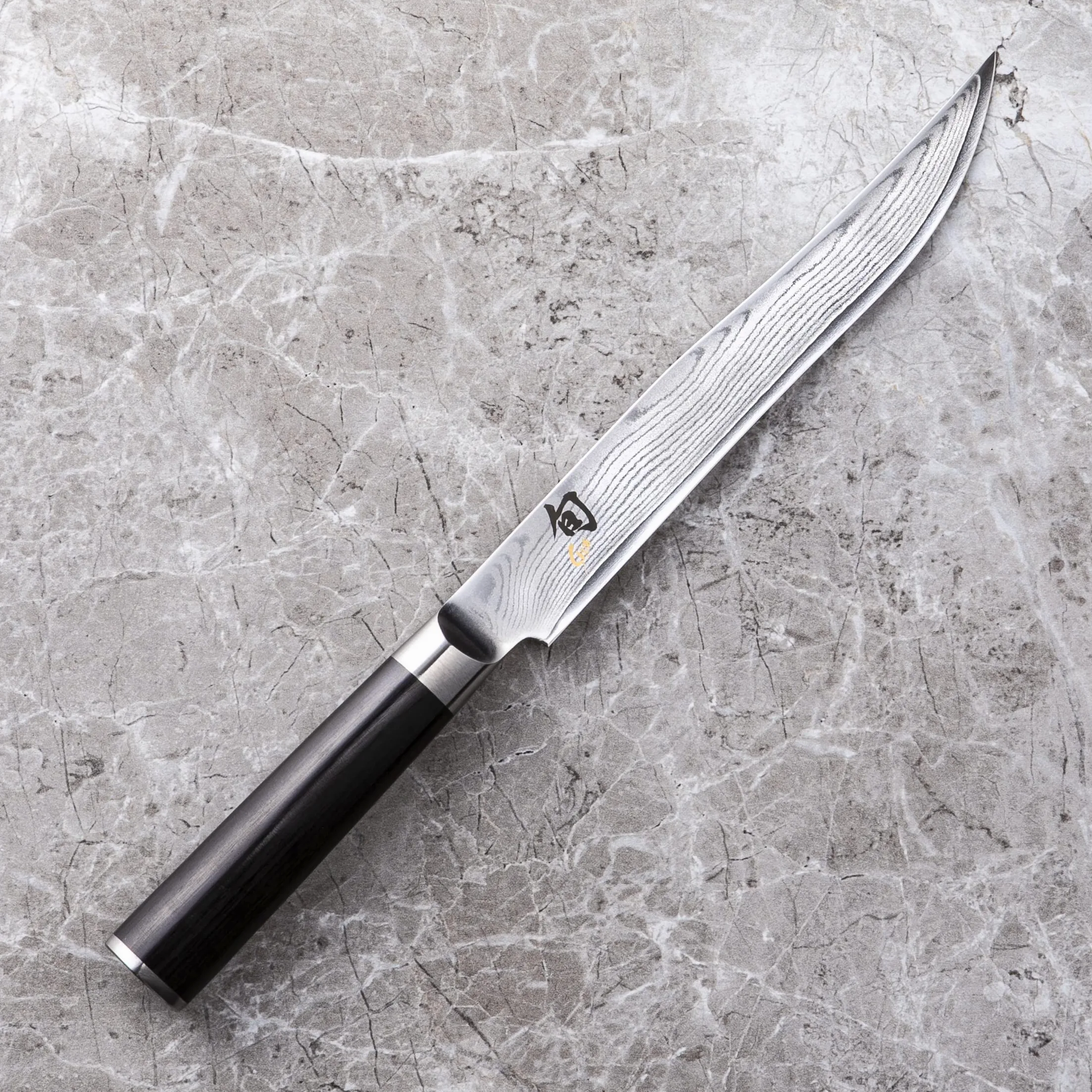 KAI Shun Classic coltello da carne giapponese lunghezza lama 20 cm - Coltello damasco 32 strati nucleo VG MAX - 61 (±1) HRC - Manico in legno Pakka - Made in Japan - Coltello da affettare forgiato